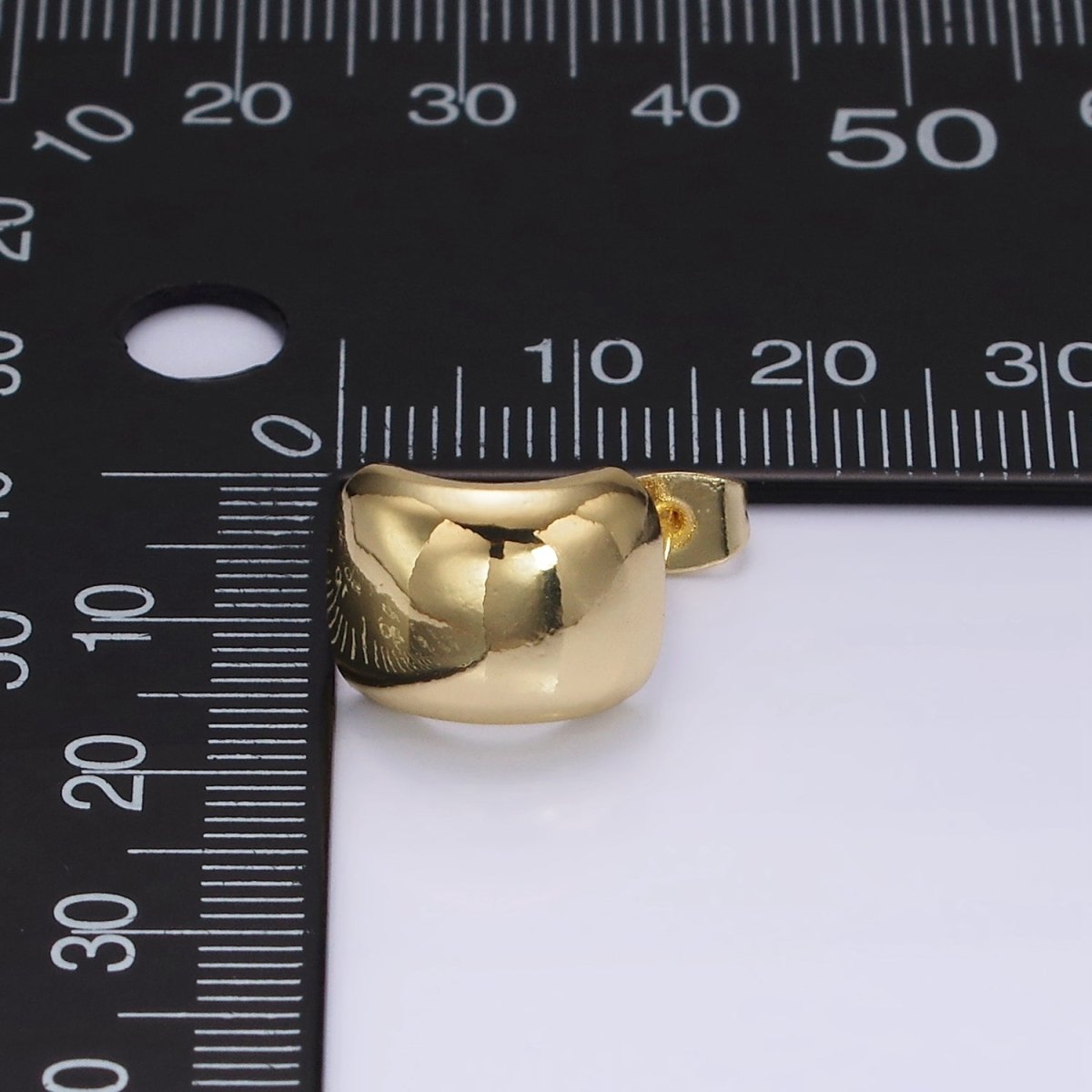 14K Gold plated 14mm Wide Minimalist Cartilage C-Shaped Hoop Earrings | V460 - DLUXCA
