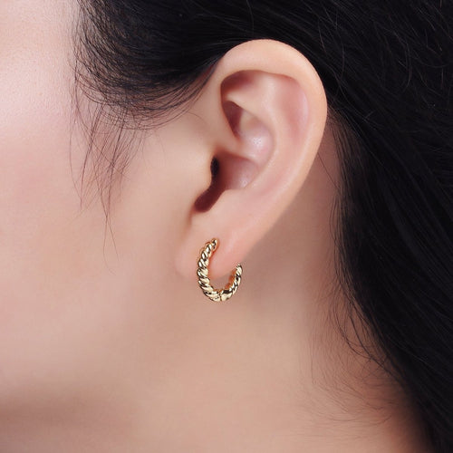 14K Gold plated 15mm Braided Croissant Huggie Earrings | AE905 - DLUXCA