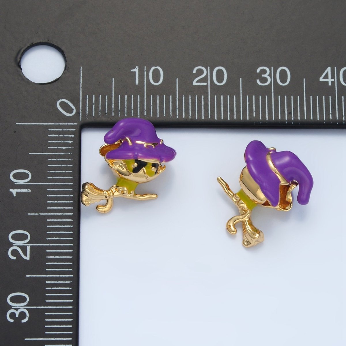 14K Gold plated 15mm Witch Kitten Cat on Broomstick Enamel Bead | B615 - DLUXCA