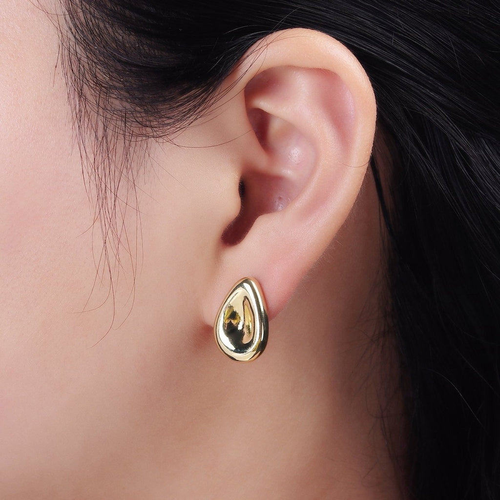 14K Gold plated 17.5mm Dented Teardrop Modern Statement Stud Kylie Earrings | V065 - DLUXCA
