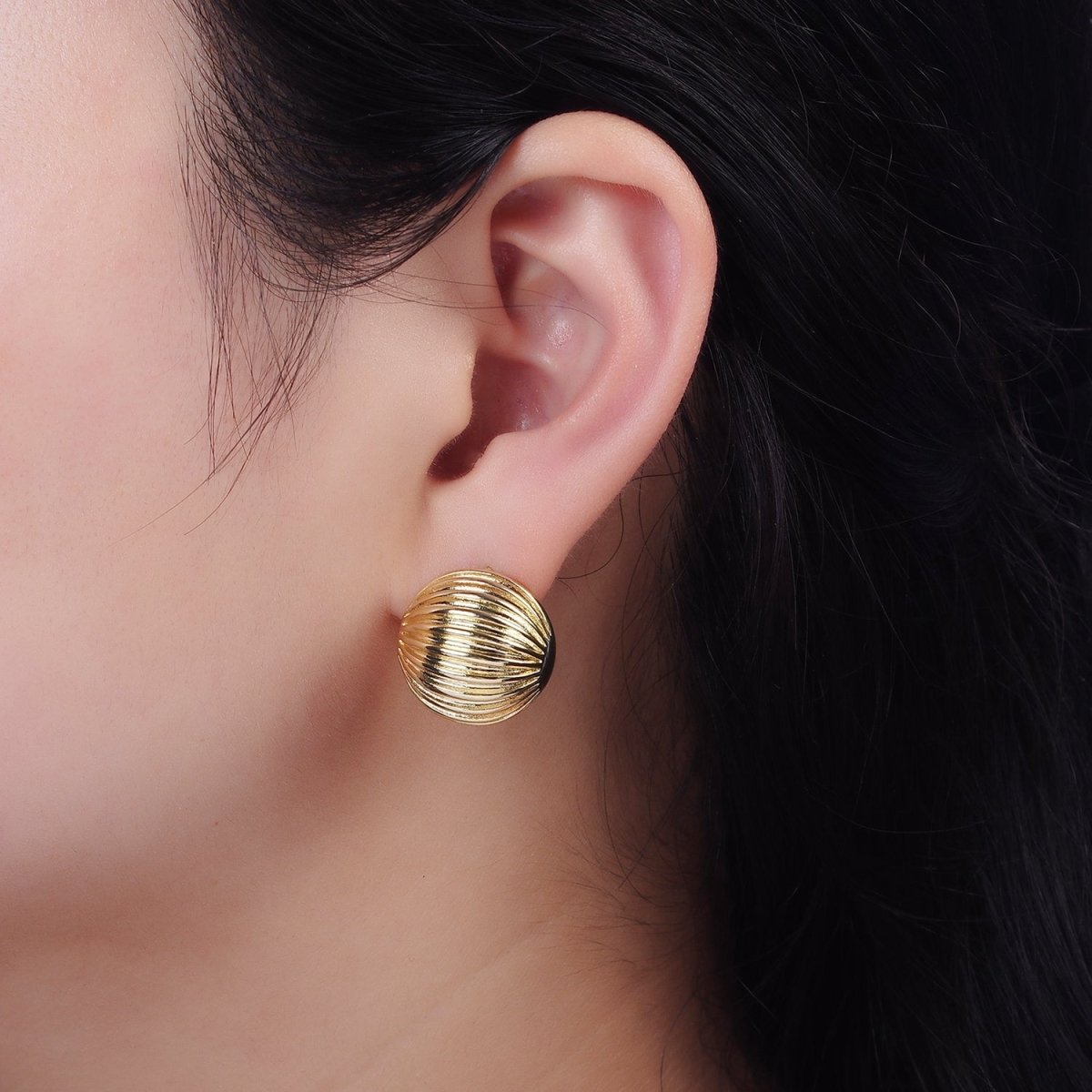 14K Gold plated 18.5mm Line-Textured Round Dome Stud Earrings | V459 - DLUXCA