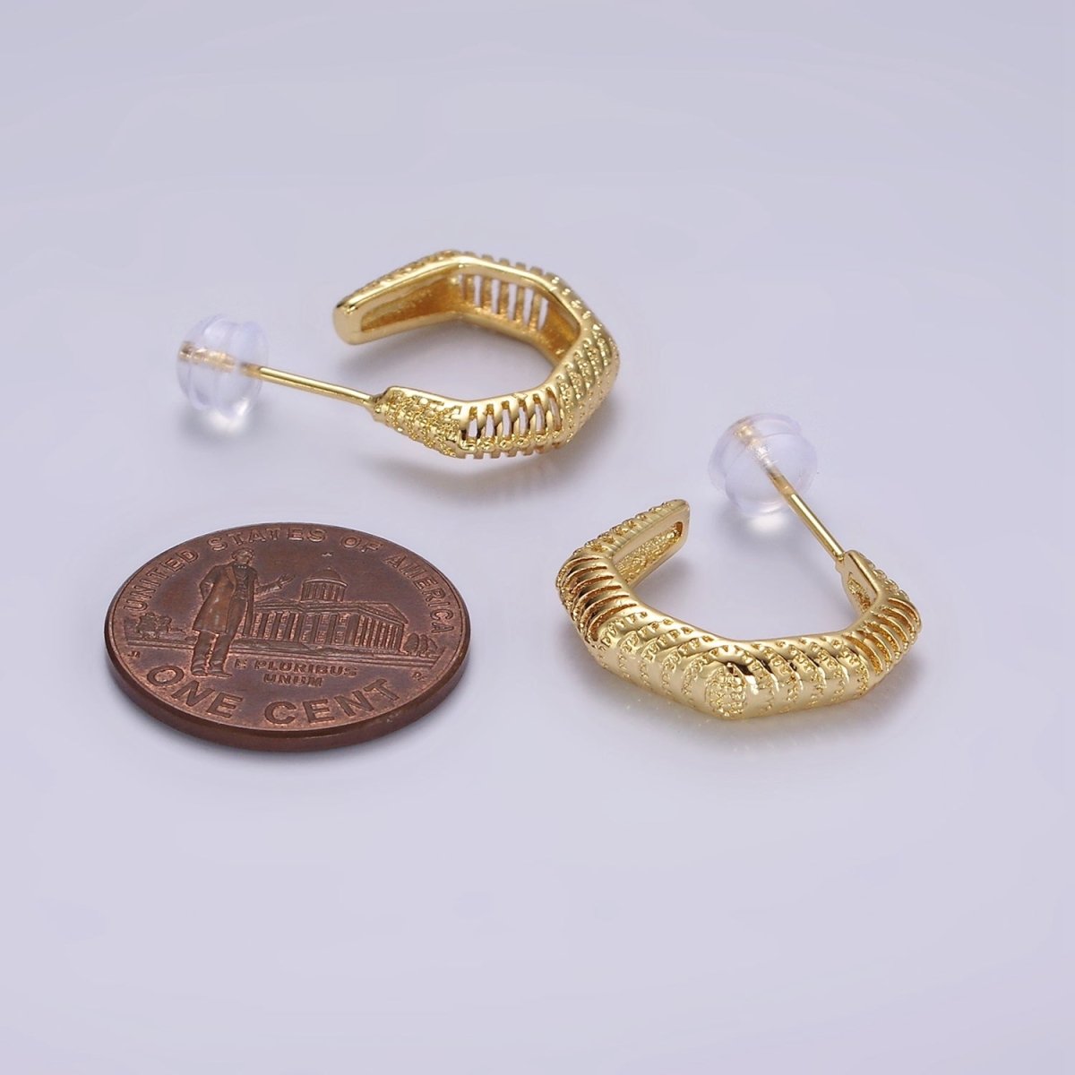 14K Gold plated 18mm Open Textured Geometric C-Shaped Hoop Earrings | AB1117 - DLUXCA