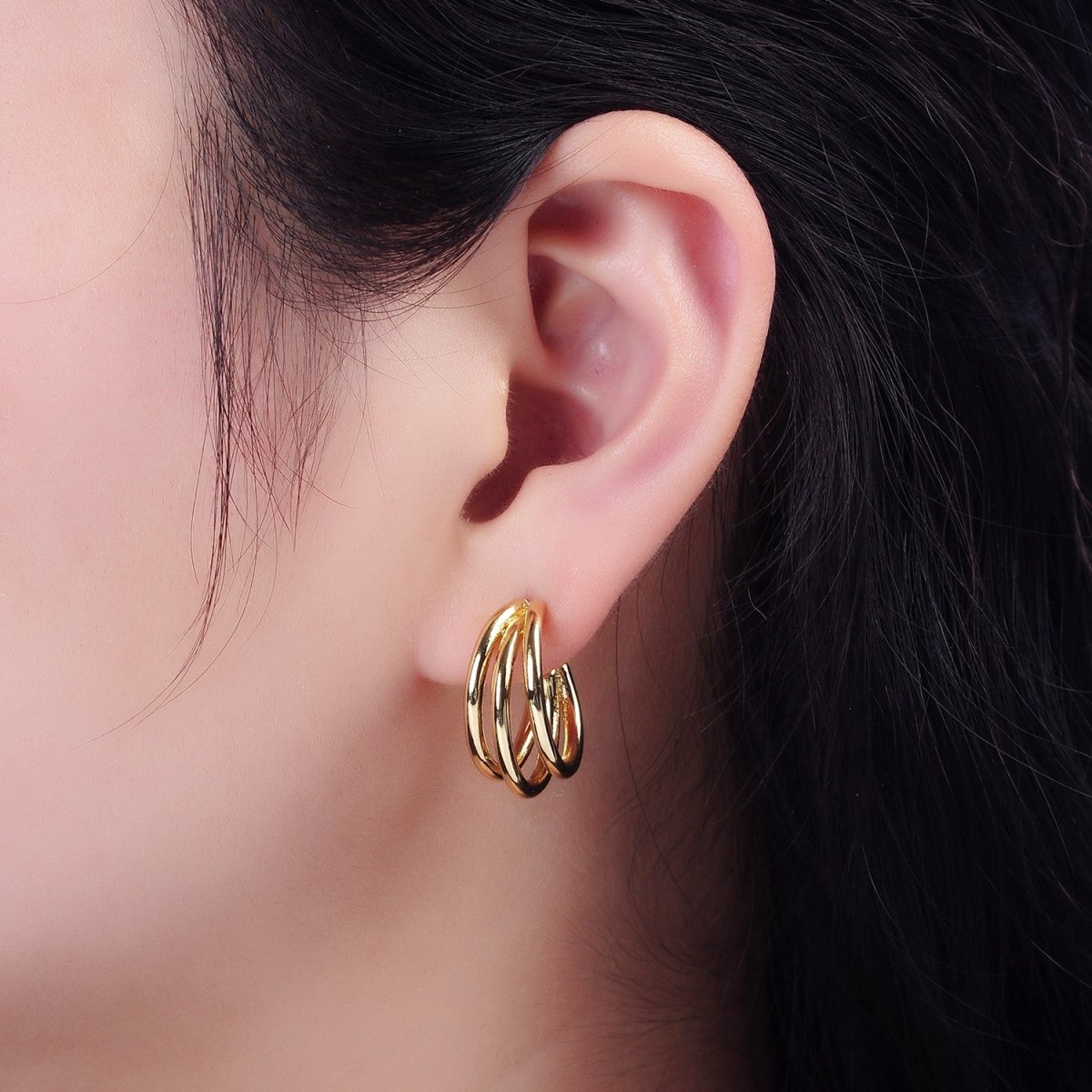14K Gold plated 20mm Triple Band Claw C-Shaped Hoop Earrings | AE382 - DLUXCA