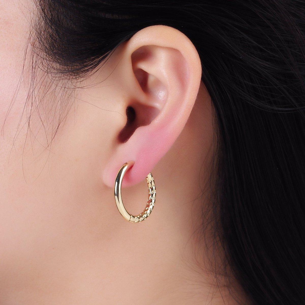 14K Gold plated 23mm Dotted Hammered Hoop Earrings in Gold & Silver | AB1331 AE213