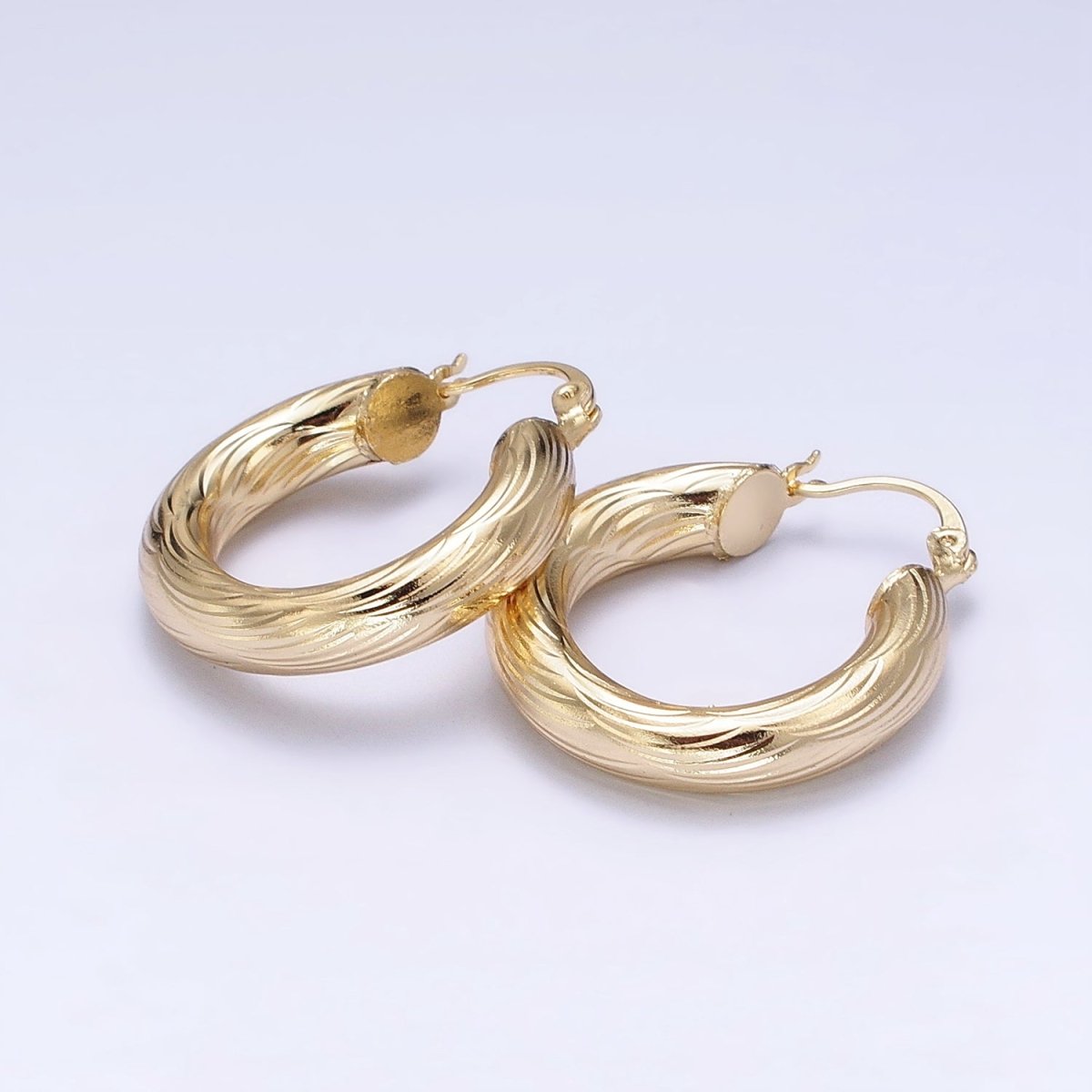 14K Gold plated 25mm, 35mm, 45mm, 55mm Curved Line-Textured Twisted French Lock Latch Earrings | AE017 - AE020