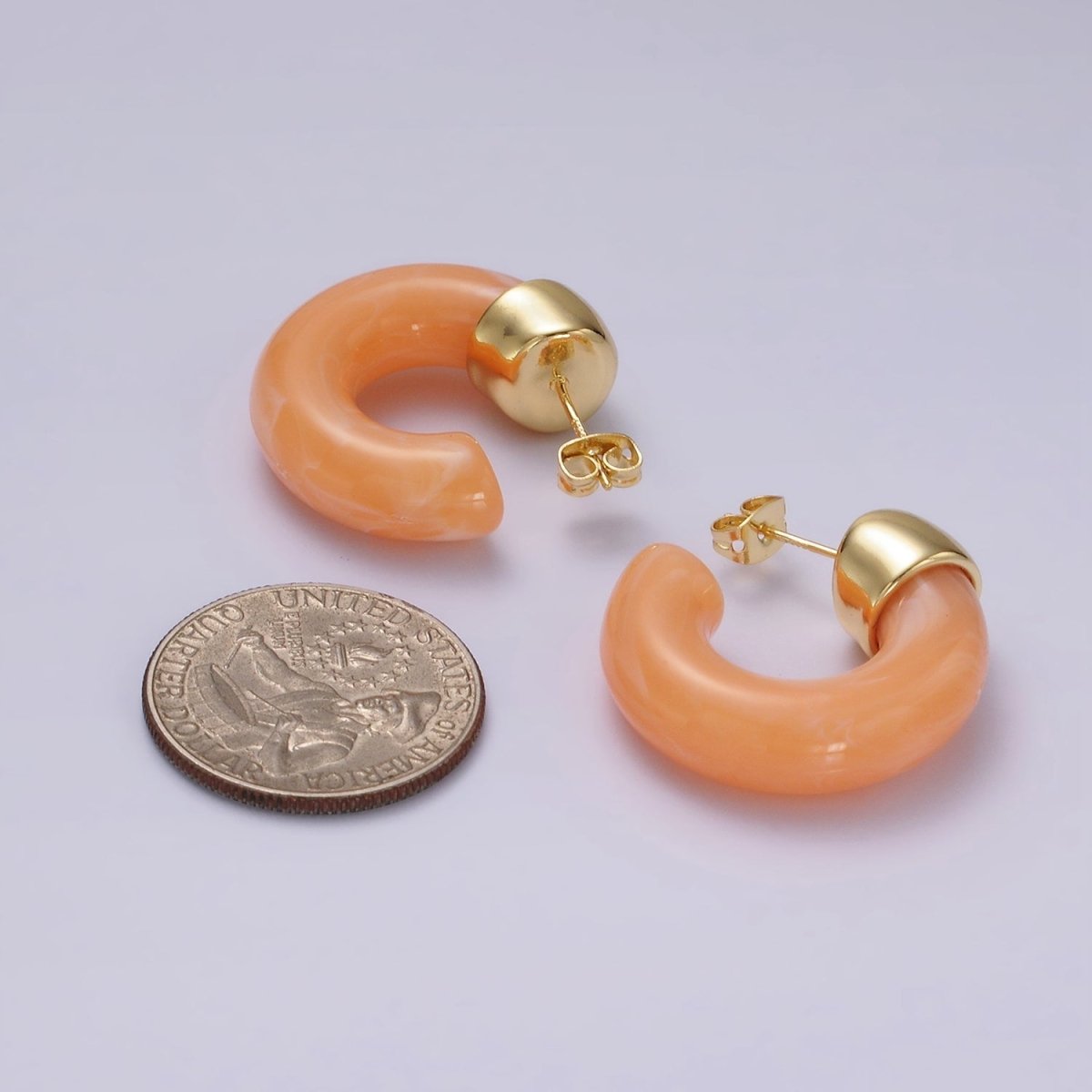 14K Gold plated 25mm Orange & White C-Shaped Resin Hoop Earrings | AE186-187