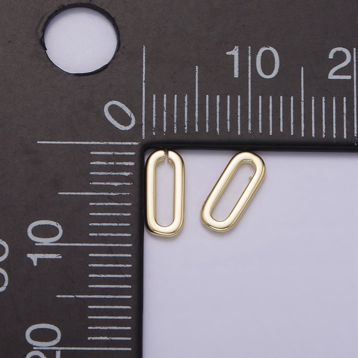 14K Gold plated 8mm Open, Closed Oblong Paperclip Link Minimalist Jewelry Findings Supply | Z-537 Z-538 - DLUXCA