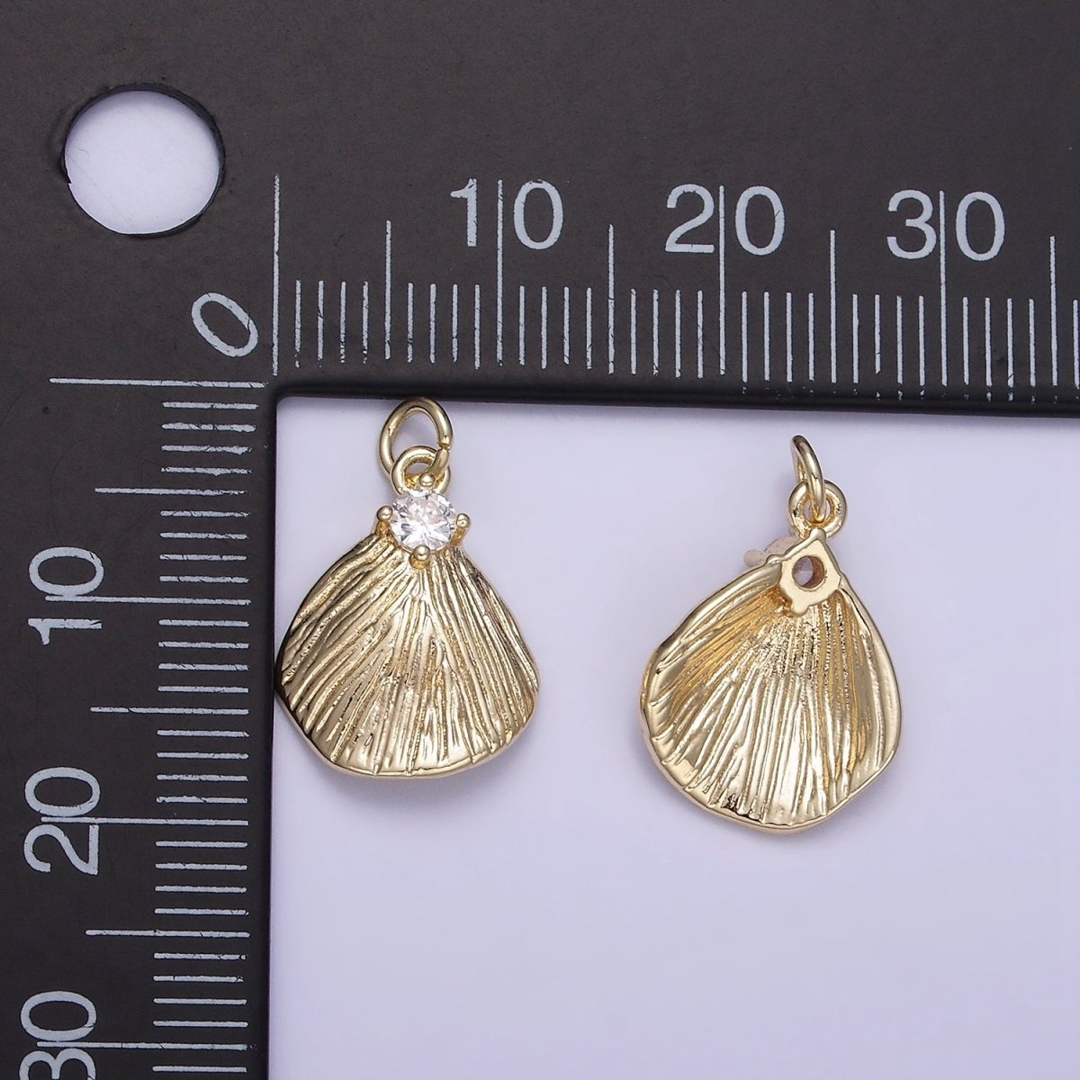 14K Gold plated Clear CZ Line-Textured Abstract Teardrop Charm | AG728 - DLUXCA
