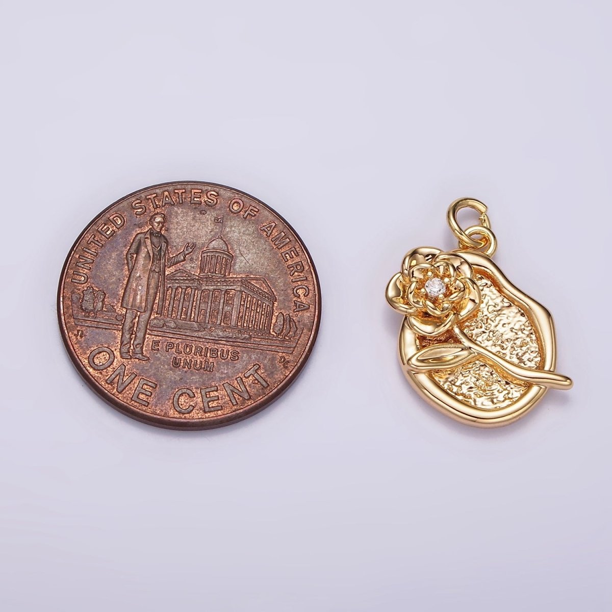 14K Gold plated Daisy Flower Abstract Hammered Stamped Charm | AG423 - DLUXCA