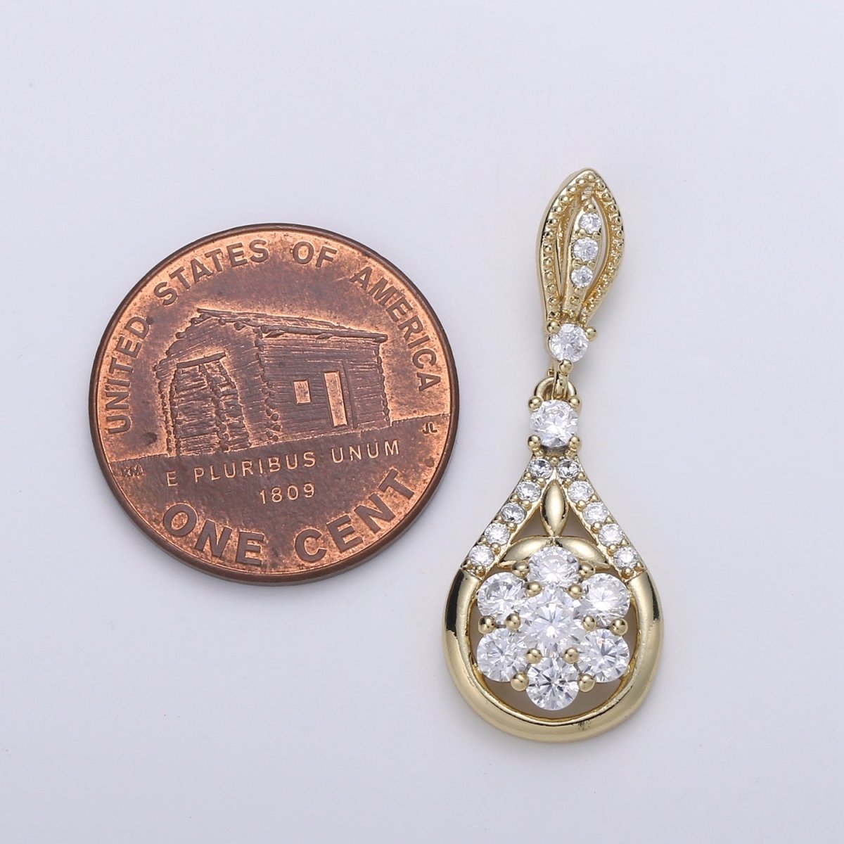 14K Gold plated Flower Crystal Teardrop Pendants J-094 - DLUXCA