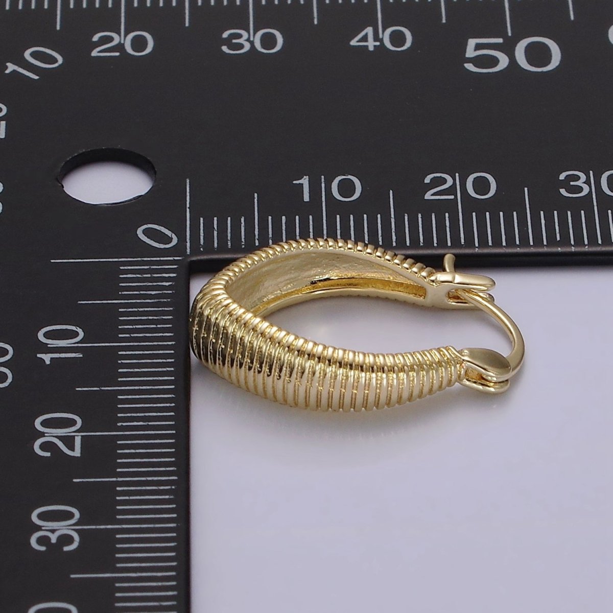 14K Gold plated Line-Textured Sphere Latch Hoop Earrings in Gold & Silver | AE377 AE378