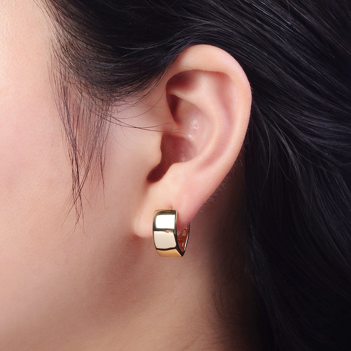 14K Gold plated Minimalist Wide Band Triangle Huggie Hoop Earrings | X-907 - DLUXCA