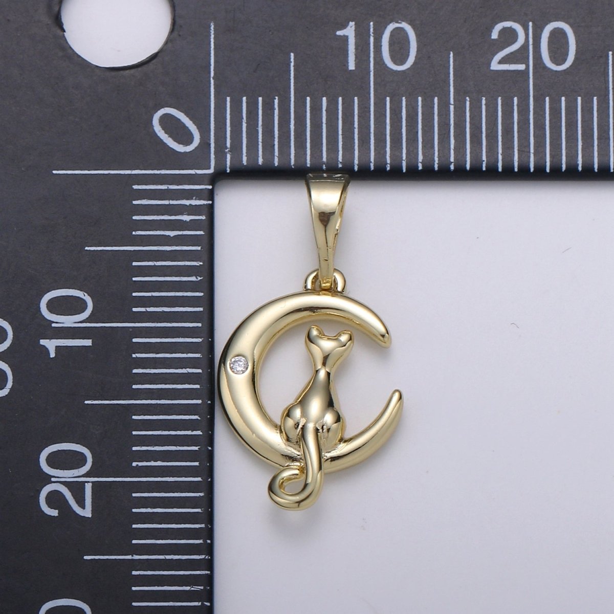 14k Gold plated Moon Cat Pendant, Cat Charm Necklace, Cat and Moon Gift, Celestial Jewelry, Cat Lover's Gift Jewelry Necklace Supply J-092 - DLUXCA