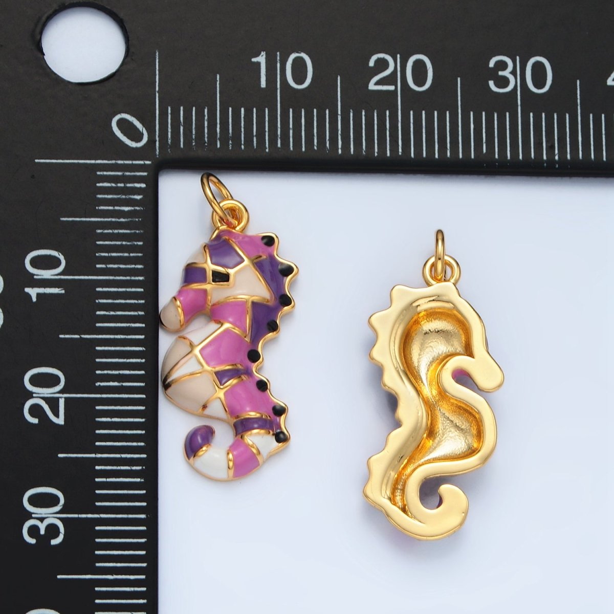 14K Gold plated Multicolor Enamel Sea Horse Animal Charm | AC173 - DLUXCA