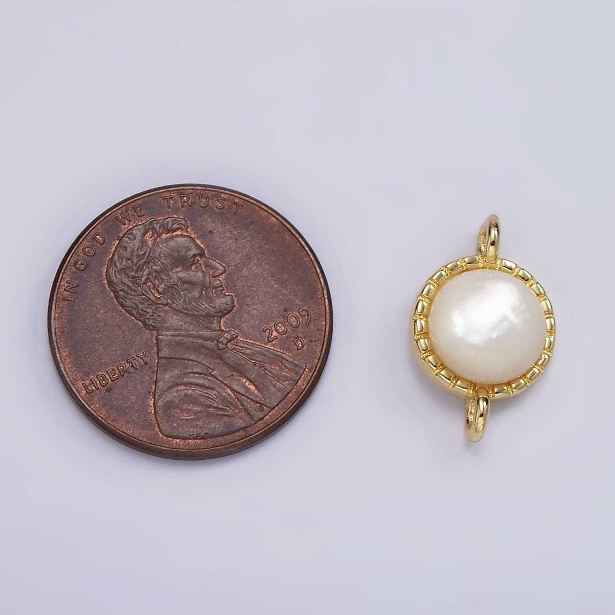 14K Gold plated Shell Pearl Dotted Bezel Round Connector | G226 - DLUXCA