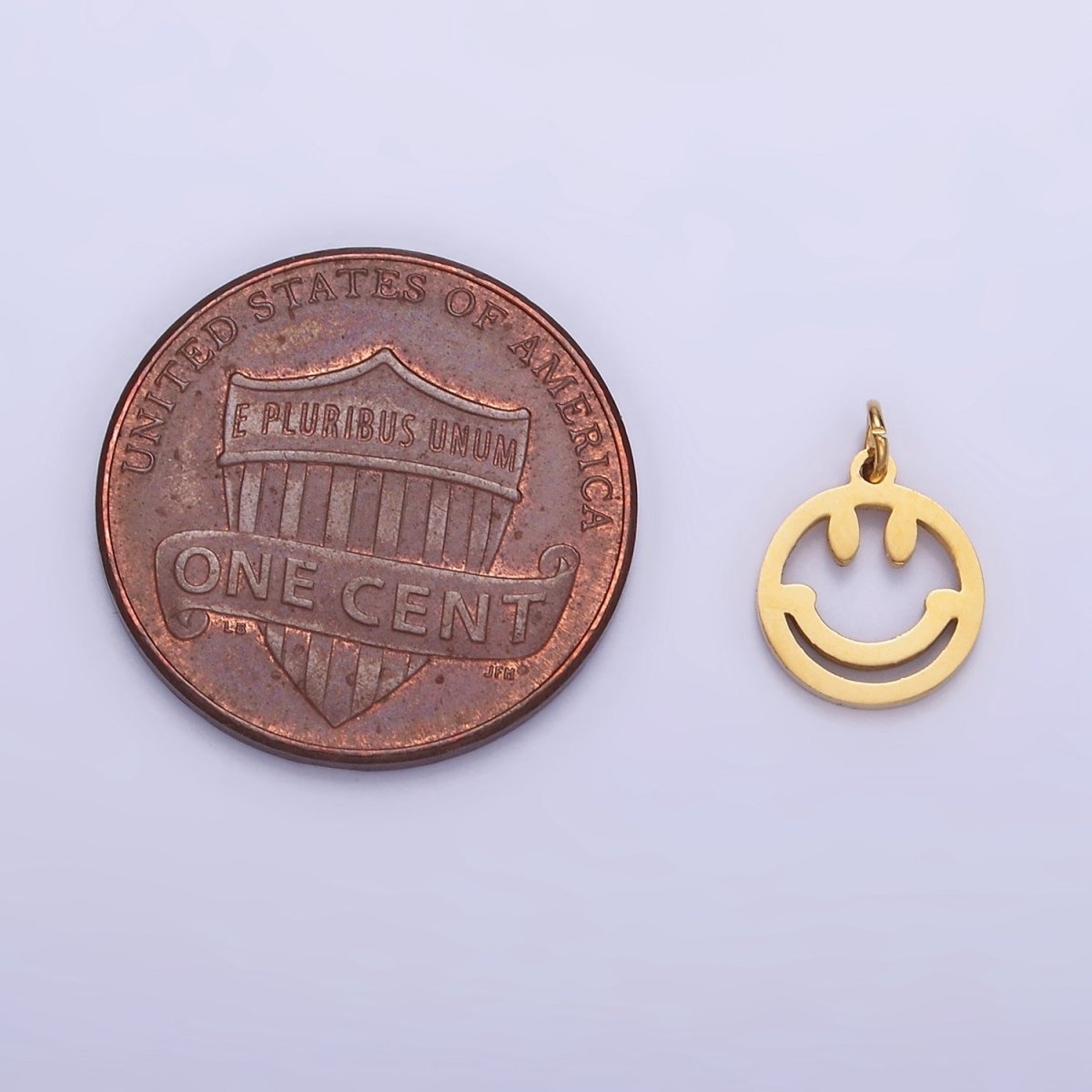 14K Gold plated Smiley Face Emotion Open Round Charm | P951 - DLUXCA