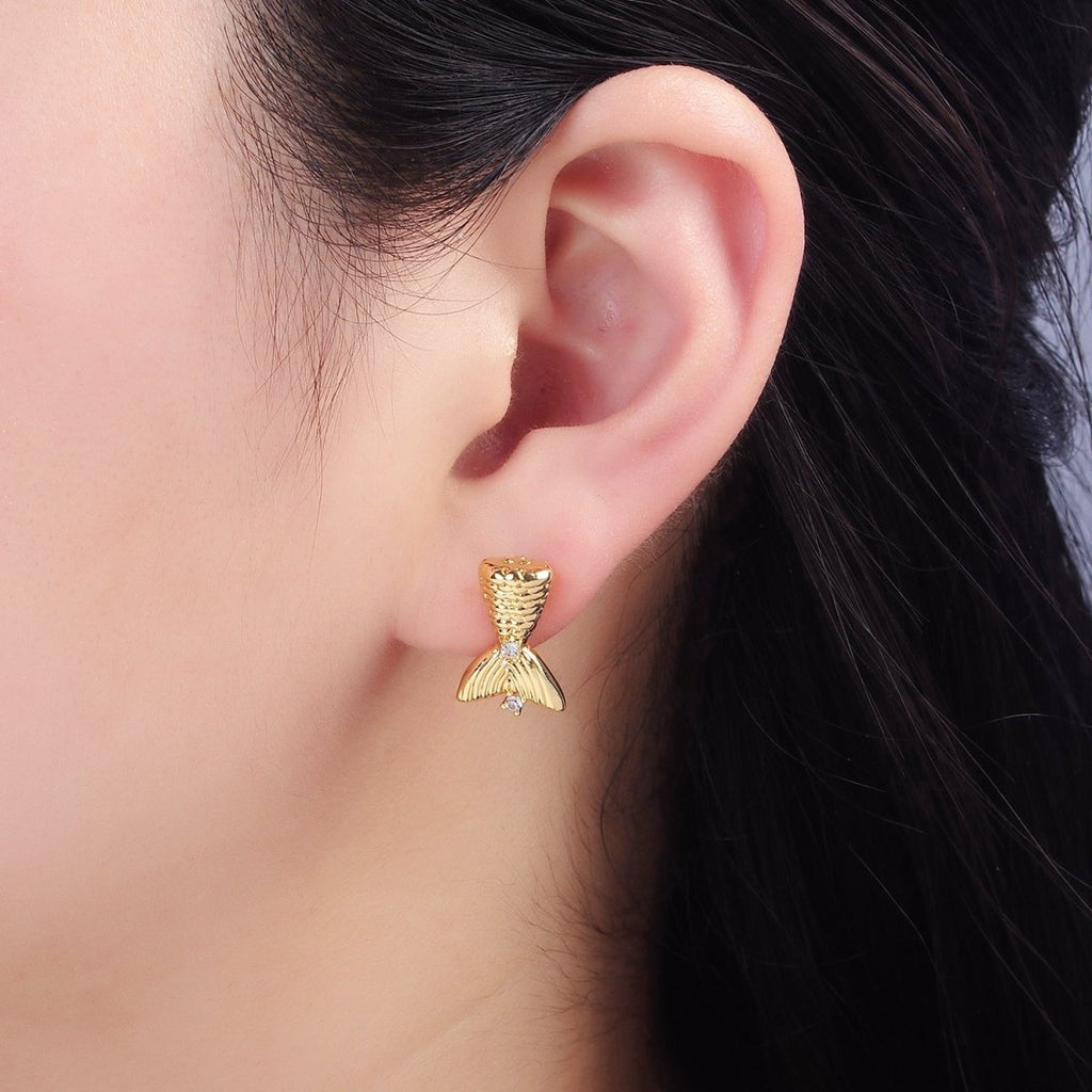 14K Gold plated Textured Mermaid Fish Tail CZ Stud Earrings | Q231 - DLUXCA