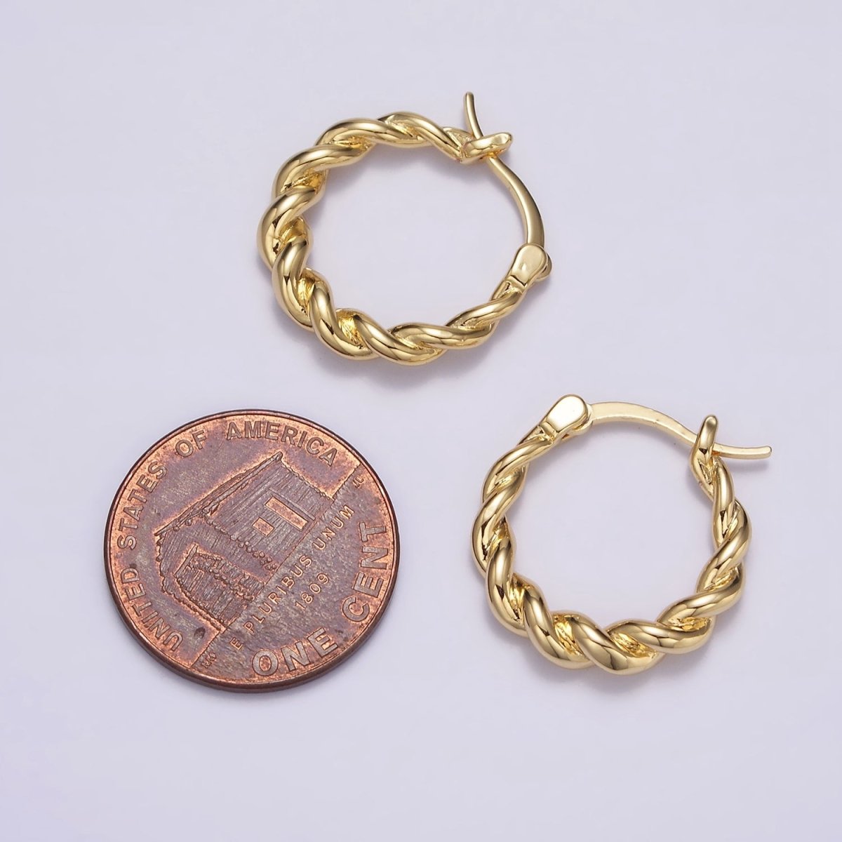 16K Gold plated 20mm Twisted Rope French Lock Latch Hoop Earrings | AE602 - DLUXCA