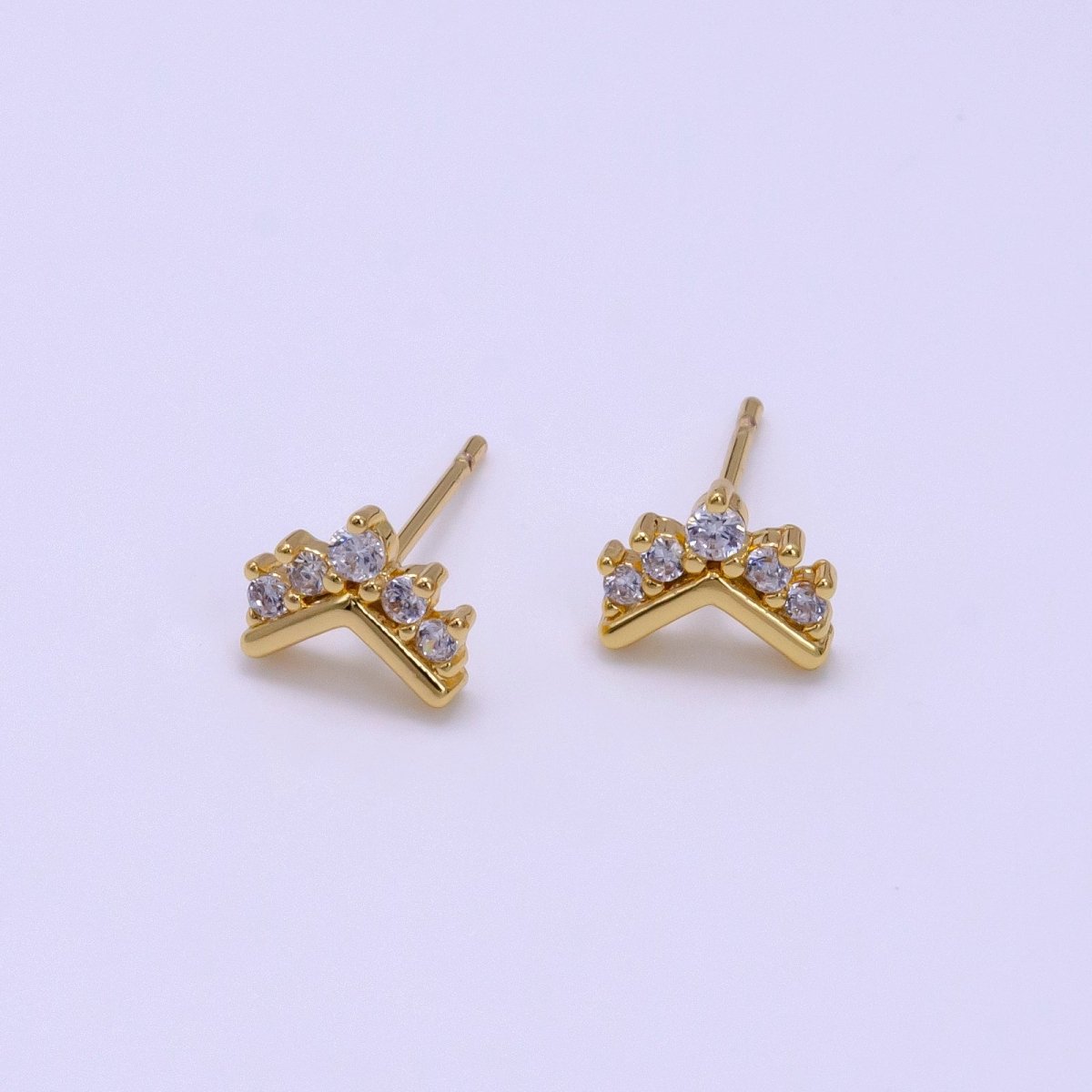 16K Gold plated 6mm Clear CZ Geometric Arrow Stud Earrings | Clearance - DLUXCA