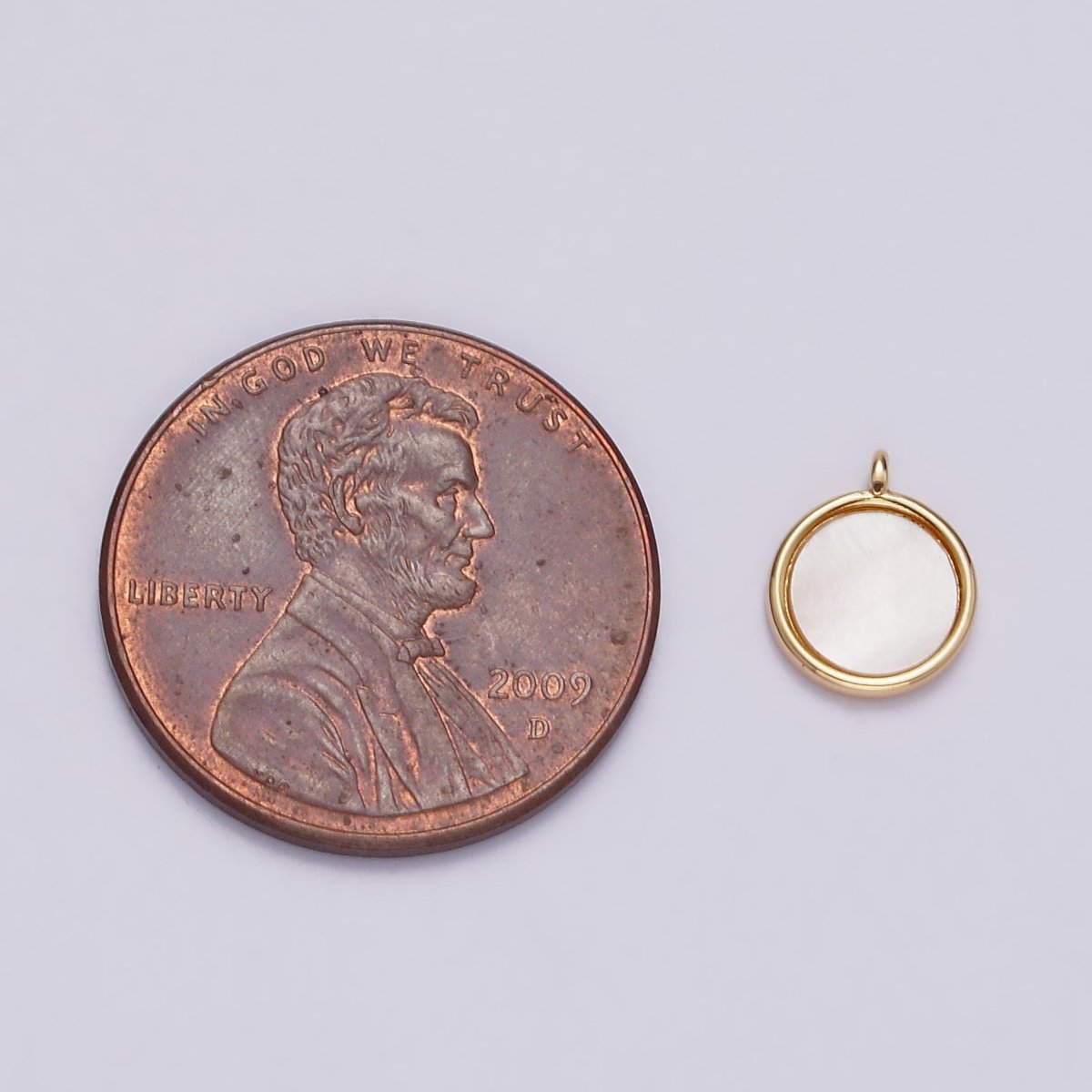 16K Gold plated 7mm Shell Pearl Minimalist Bezel Pendant | N1495 - DLUXCA