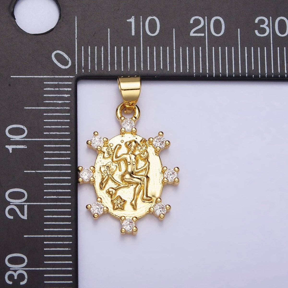 16K Gold plated Body Portrait Flower Oval CZ Dotted Pendant | AA441 - DLUXCA