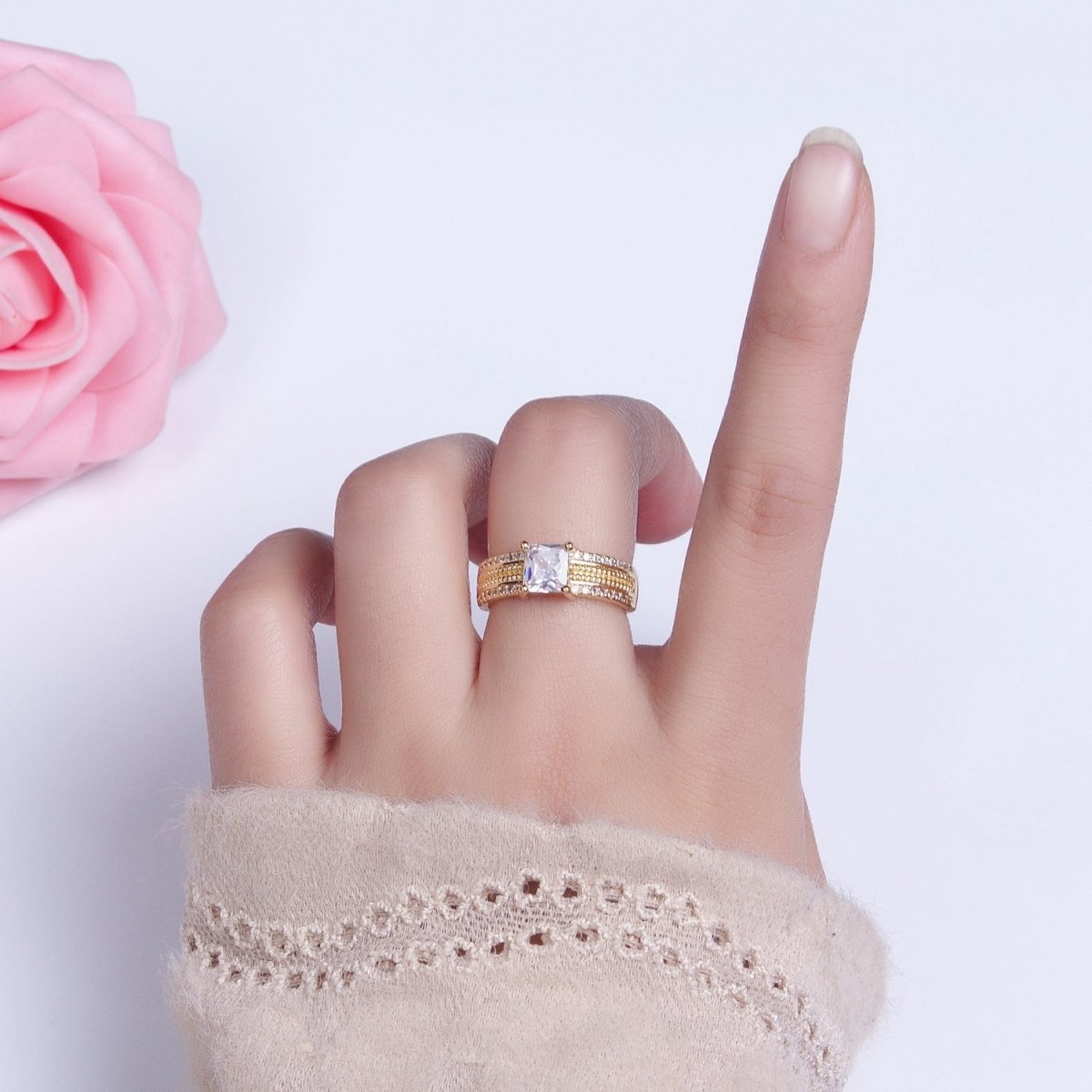16K Gold plated Clear Square CZ Curb Textured Band Ring in Gold & Silver O-1918 O-1919 - DLUXCA