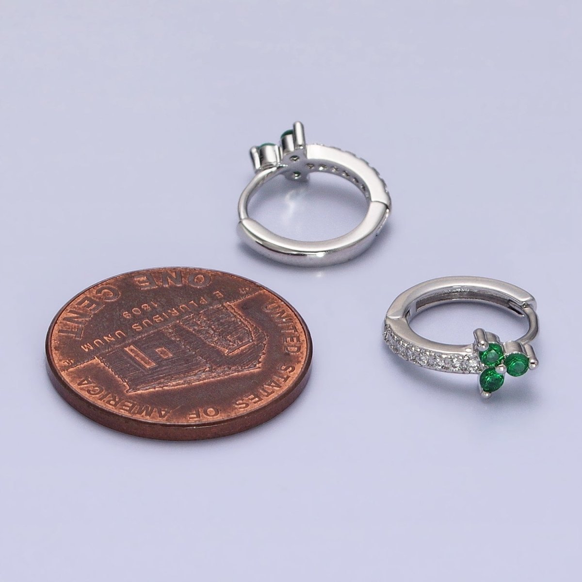 16K Gold plated Green CZ Triple Flower Arrow Lined 11mm Cartilage Huggie Earrings in Silver | AB658
