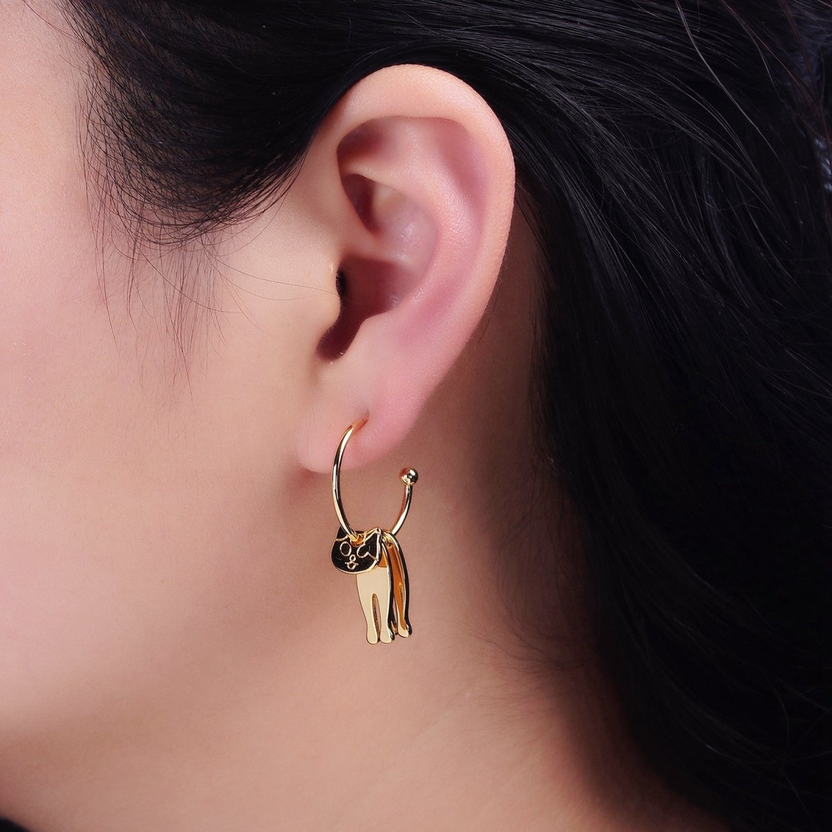 16K Gold plated Kitty Cat Pet Triple Silhouette Dangle Drop C-Shaped Hoop Earrings in Gold & Silver | Y-781 Y-782 - DLUXCA