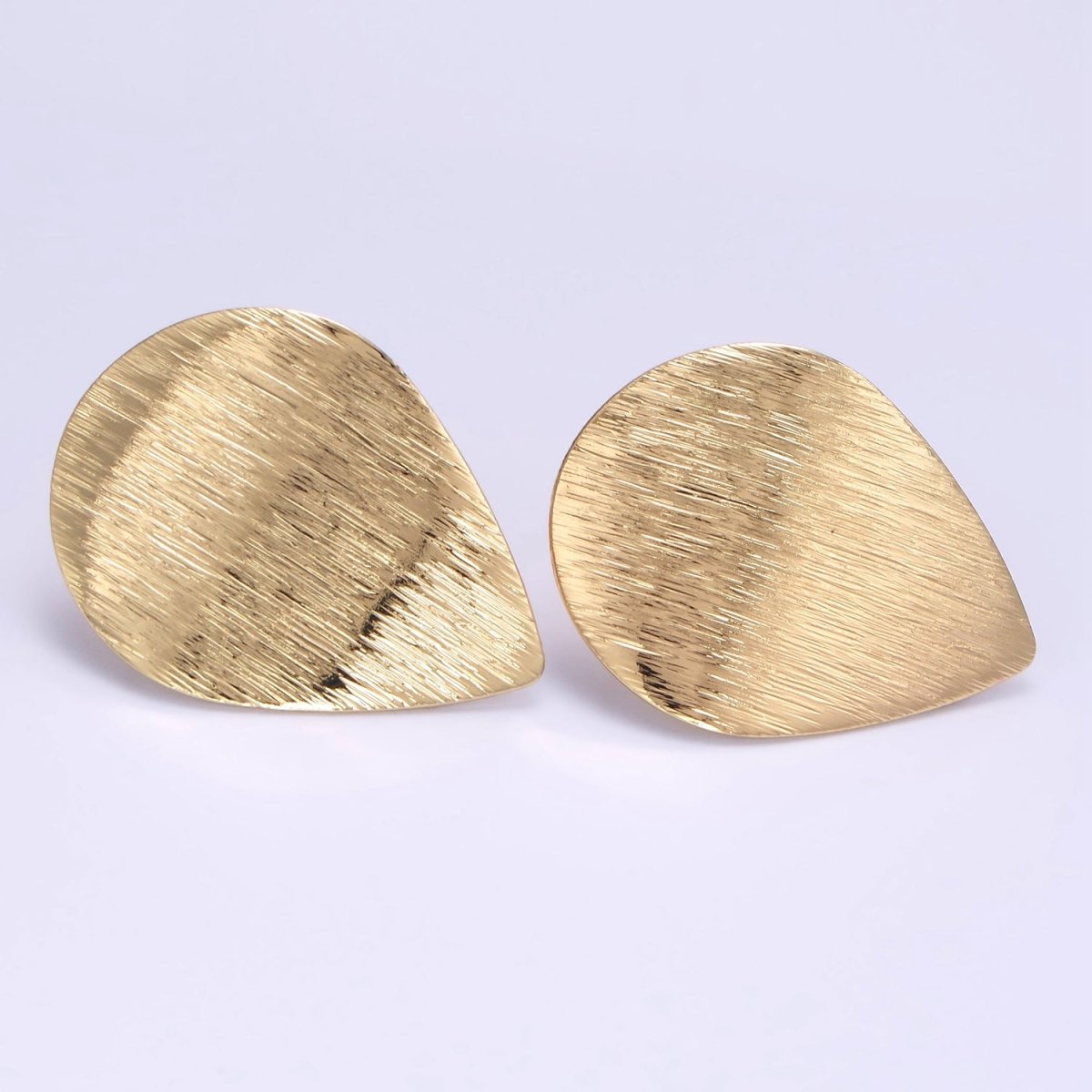 16K Gold plated Line - Textured Teardrop Drop Stud Earrings | Z821 - DLUXCA