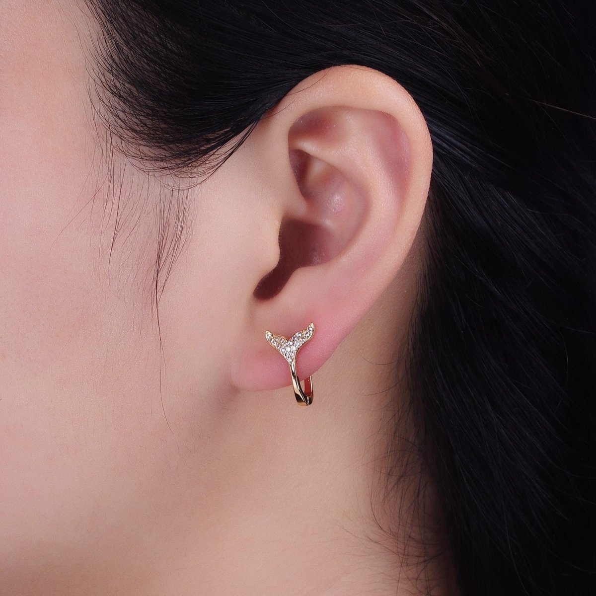 16K Gold plated Micro Paved Ocean Tail 13mm English Lock Earrings in Gold & Silver | AB1491 AB1492 - DLUXCA