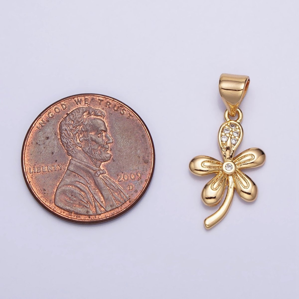 16K Gold plated Nature Daisy Flower CZ Petal Micro Paved Pendant in Gold & Silver | AA390 AA391