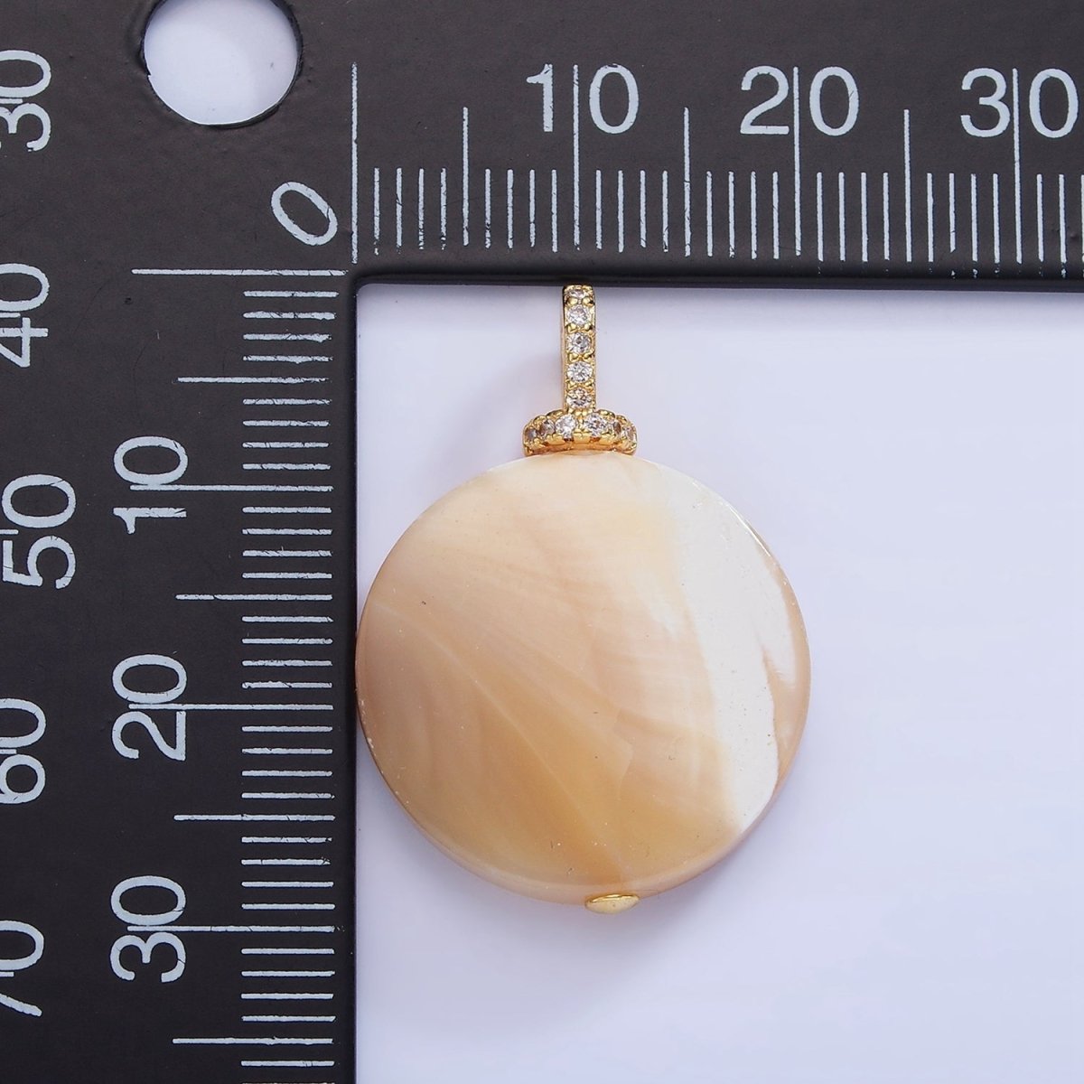 16K Gold plated Peach White Shell Pearl Micro Paved Pendant | P1575 - DLUXCA
