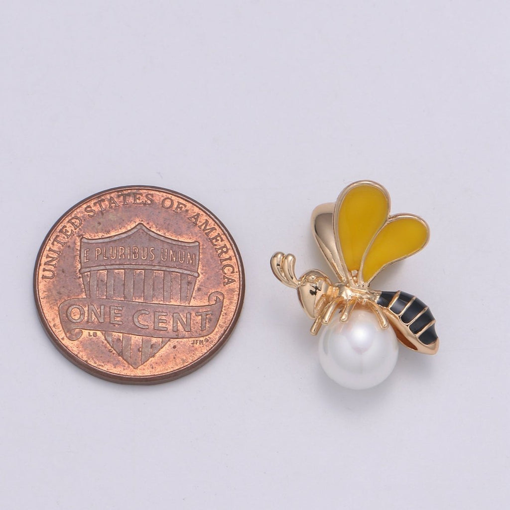 18k Gold plated Bee Pendant Gold Bumble Bee Charm, Honey Bee Charm with Pearl for Necklace Supplies Component E-133 - DLUXCA
