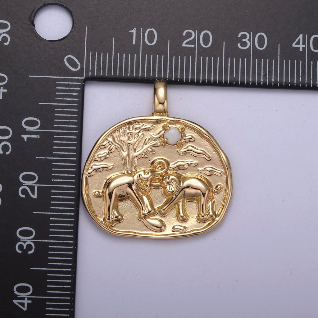 18k Gold plated Elephant Wild Animal Safari Zoo Medallion Pendant H-418 - DLUXCA