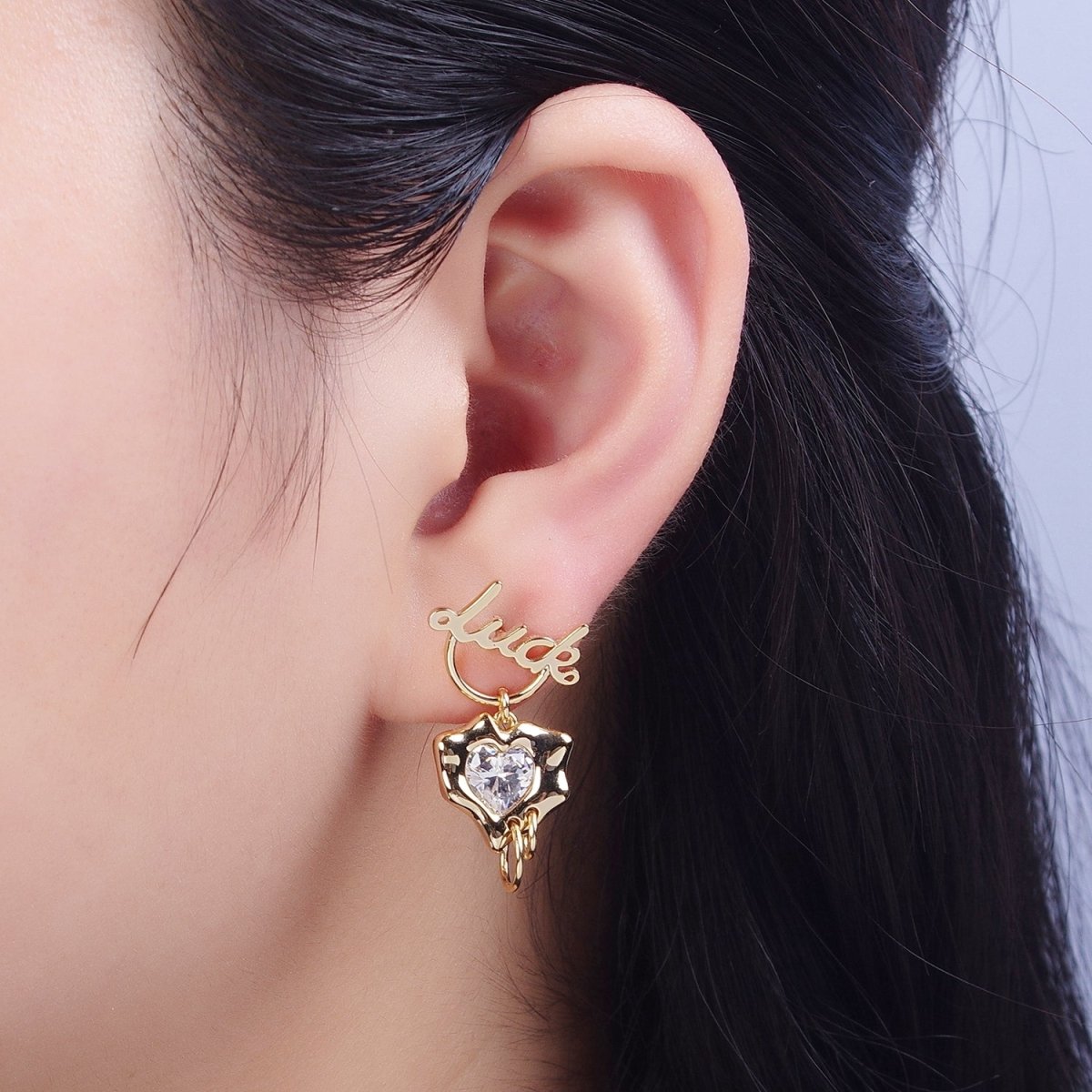 18K Gold plated Minimalist Stud Earring "Luck" Earring with Cubic Zirconia Crystal Heart, Perfect for Everyday Wear or Gift | X916 - DLUXCA