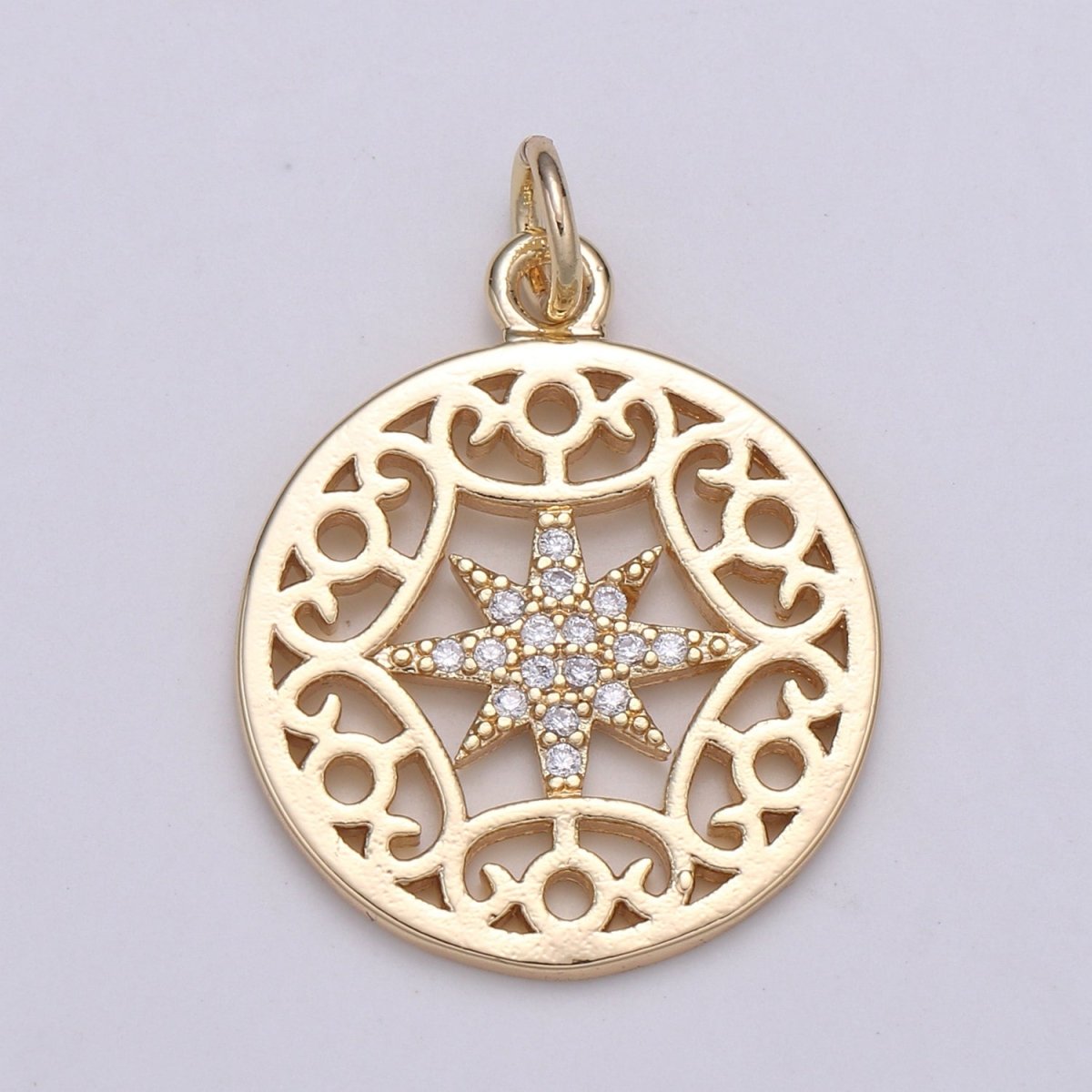 18K Gold plated Star Circle Charm E-094 - DLUXCA