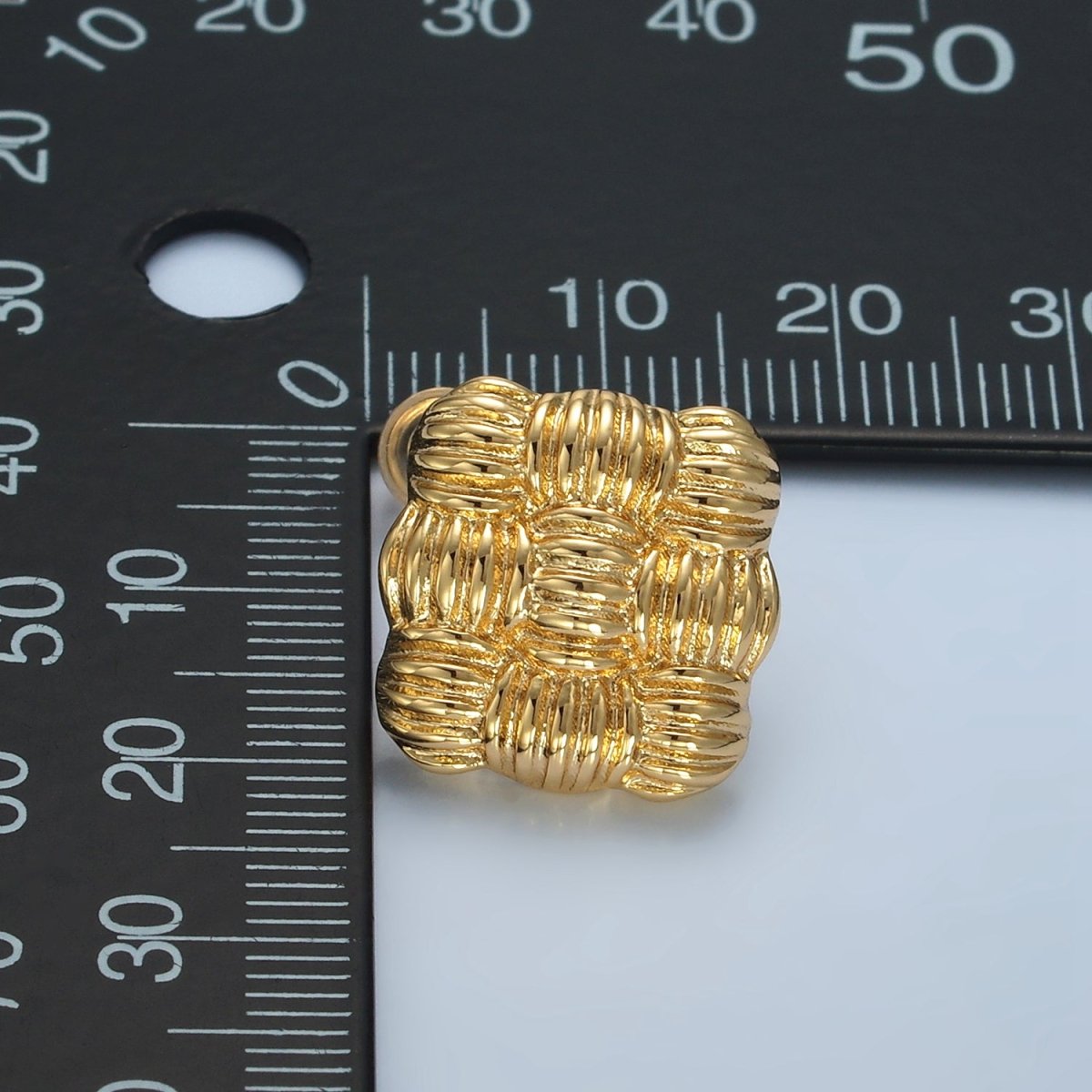 24K Gold plated 15mm Ribbed Weave Square Stud Earrings | AD657 - DLUXCA
