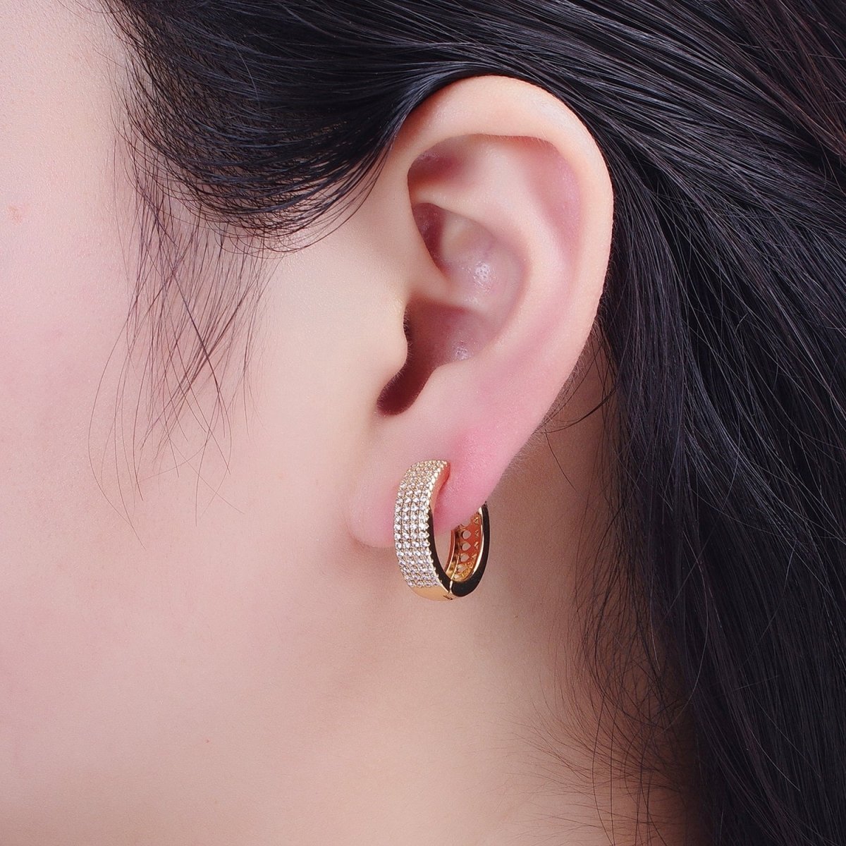24K Gold plated 18mm Micro Pave CZ Huggie Hoop Earrings T-031 - DLUXCA
