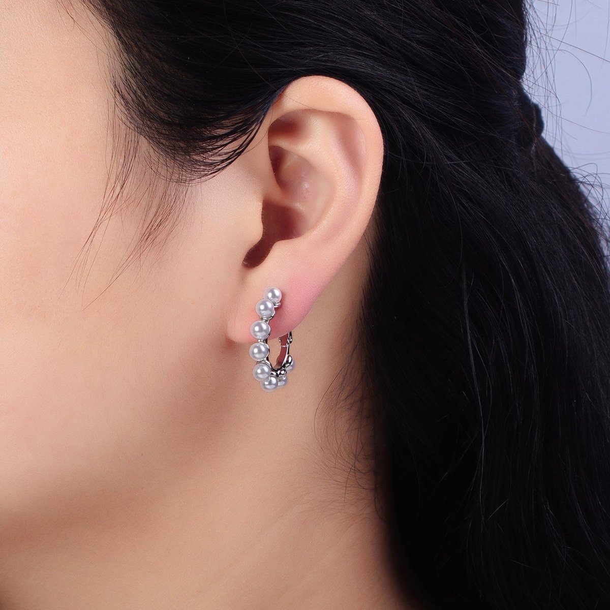 24K Gold plated 23.5mm Pearl Lined Hinged Lock Hoop Earrings in Gold & Silver | AB346 AB347