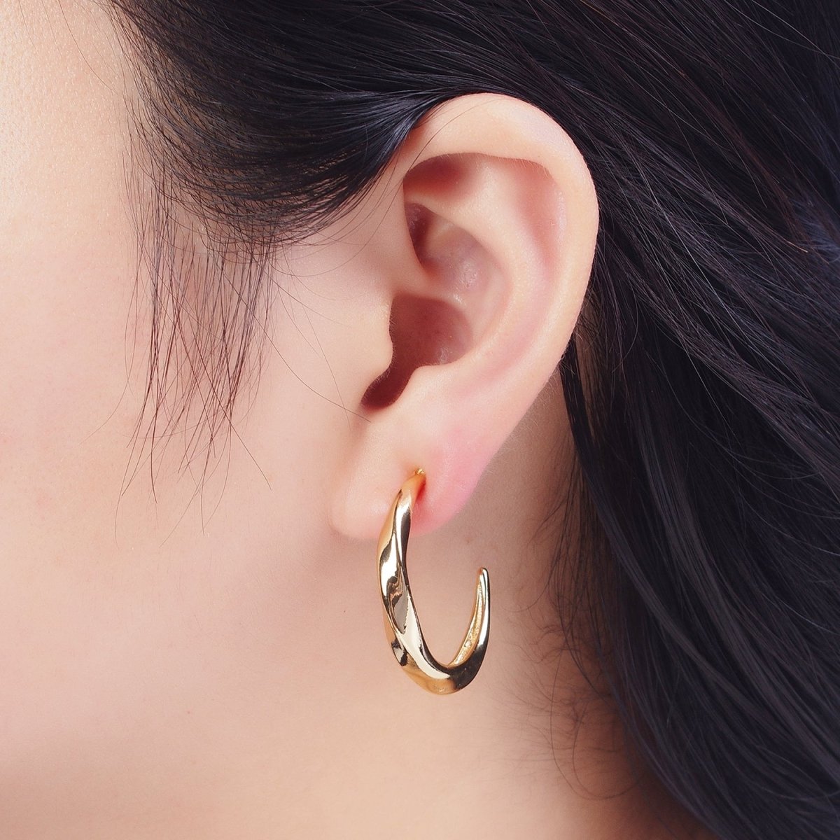 24K Gold plated 30mm Twisted C Shaped Geometric Hoop Earrings | X-892 - DLUXCA