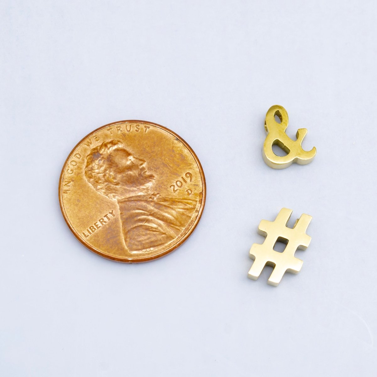 24K Gold plated Ampersand "&" and Number Sign "#" Abbreviation Bead Spacer | B564 B565