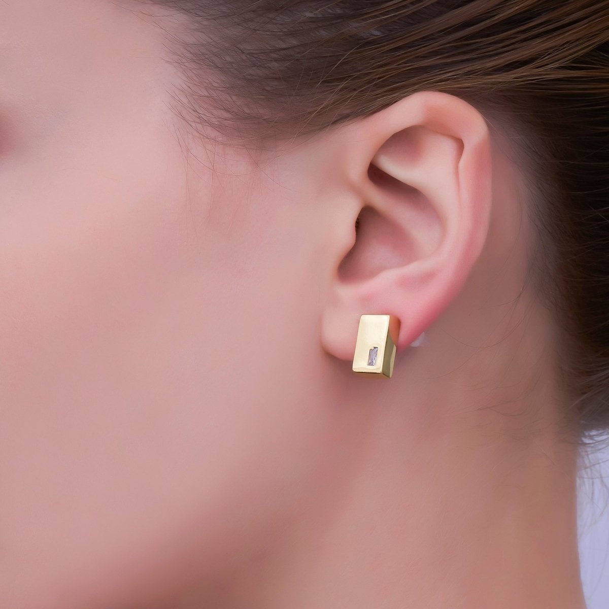 24K Gold plated Baguette CZ Rectangular Stud Earrings | AD522 