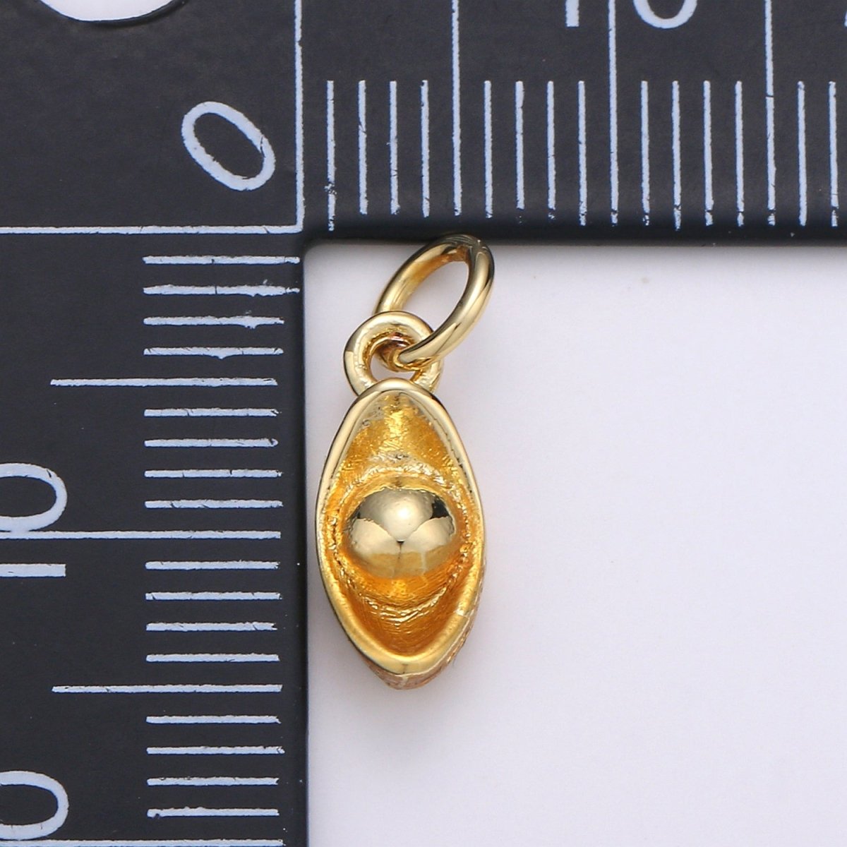 24K Gold plated Chinese Gold Ingot Charm E-074 - DLUXCA