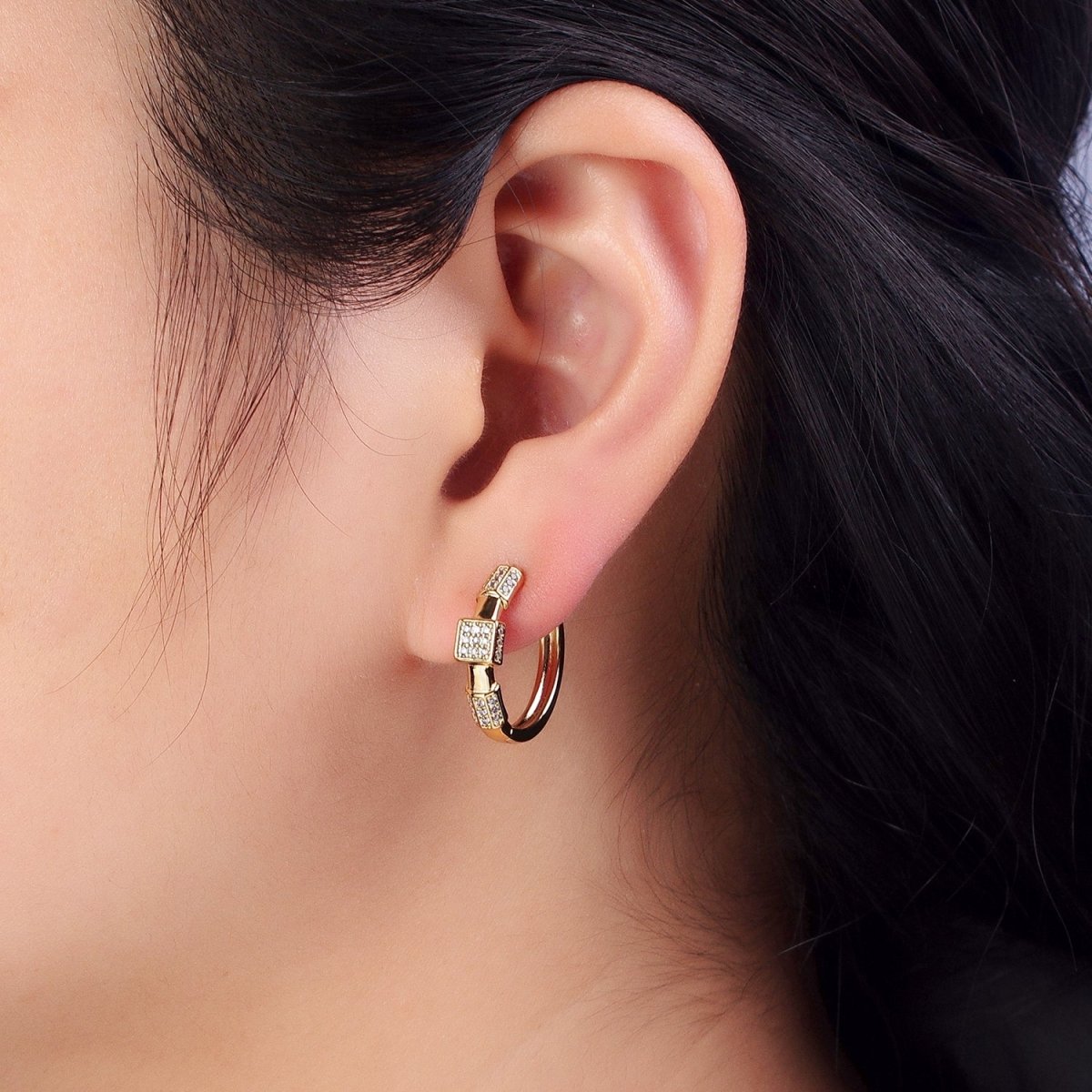 24K Gold plated Clear Micro Paved Geometric Square Edged Bar 20mm Hoop Earrings | AB311 - DLUXCA