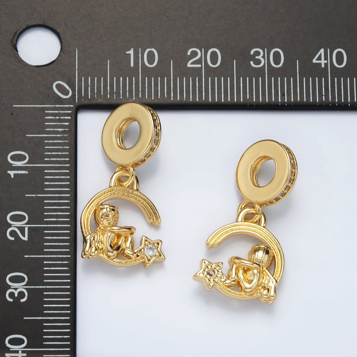 24K Gold plated Crescent Moon Star Boy Micro Paved Rhondelle Bail Drop Pendant | AC097 - DLUXCA