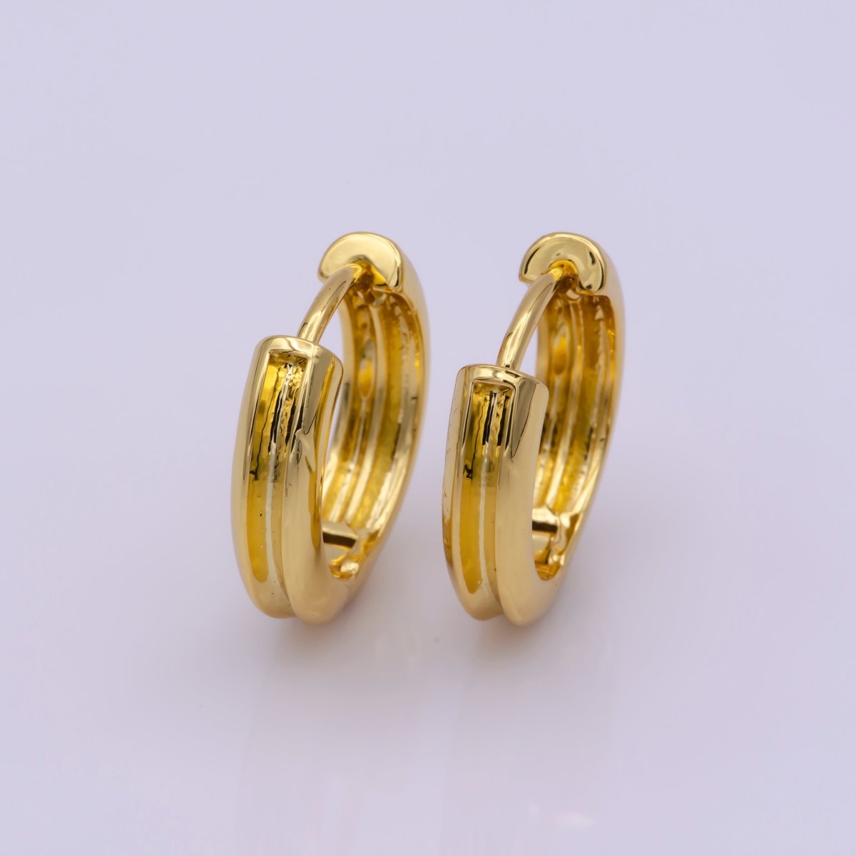 24K Gold plated Curved 16.2mm Huggie Hoop Geometric Earrings | Leo-569 - DLUXCA
