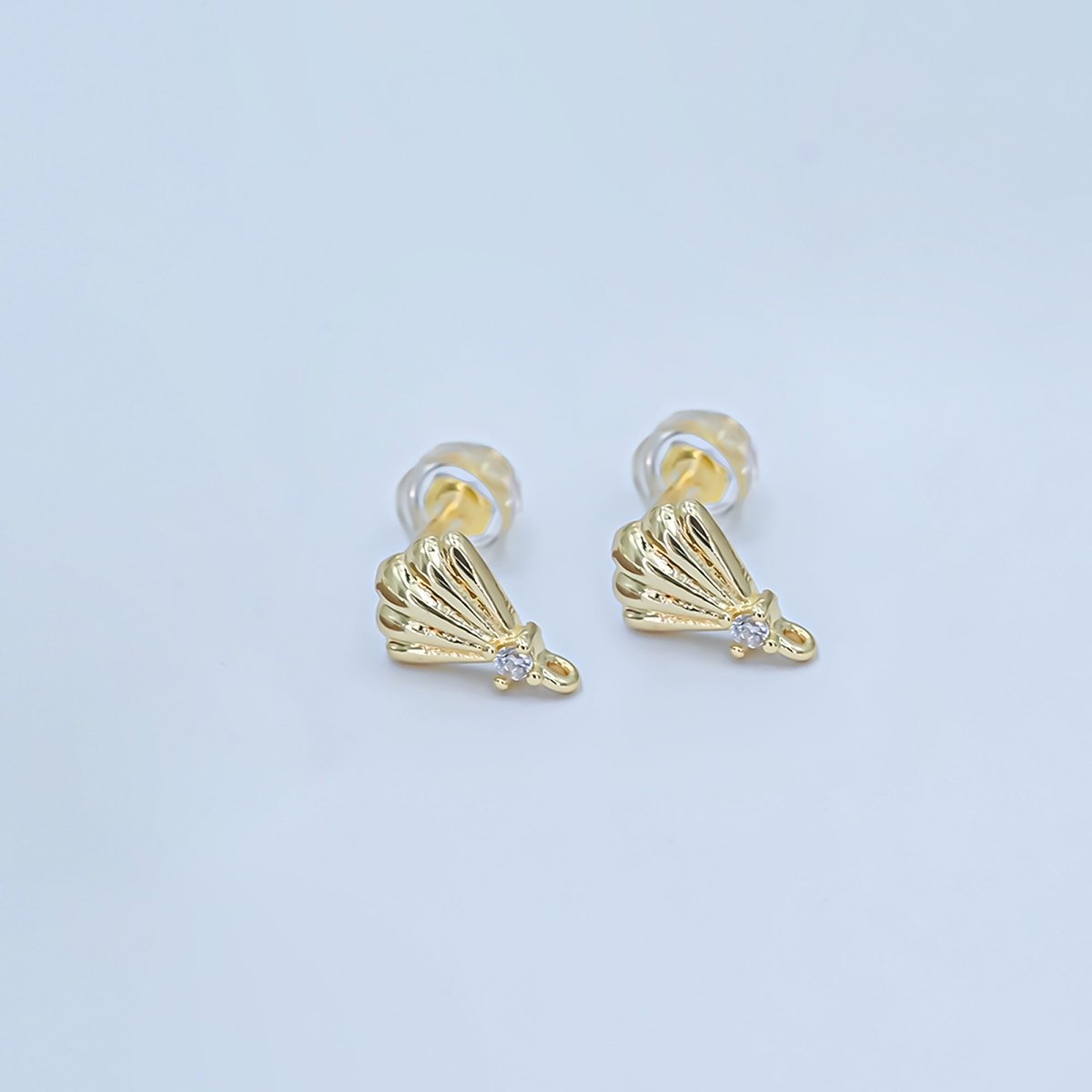 24K Gold plated CZ Clam Sea Shell Stud Drop Earrings | Z1131 - DLUXCA