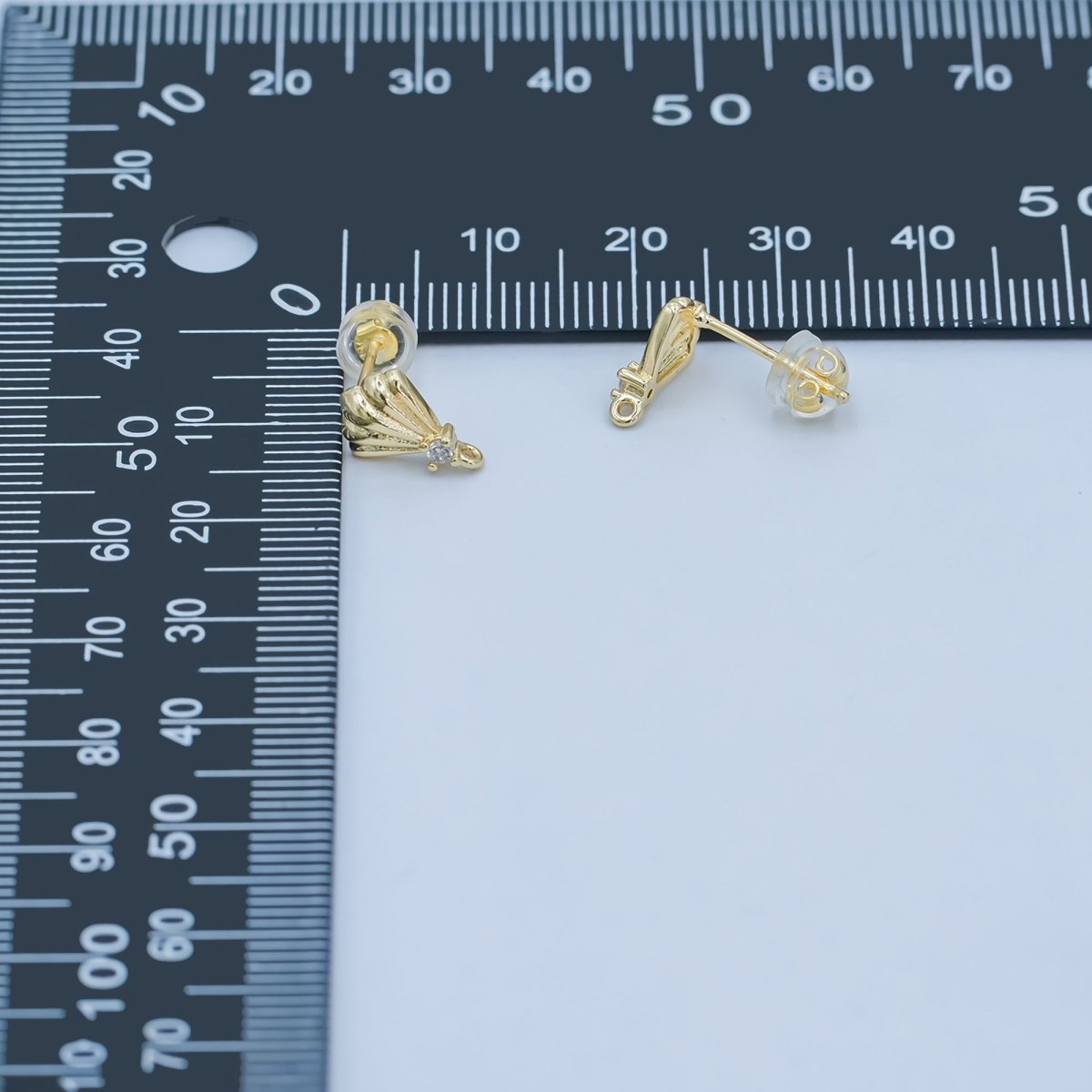 24K Gold plated CZ Clam Sea Shell Stud Drop Earrings | Z1131 - DLUXCA