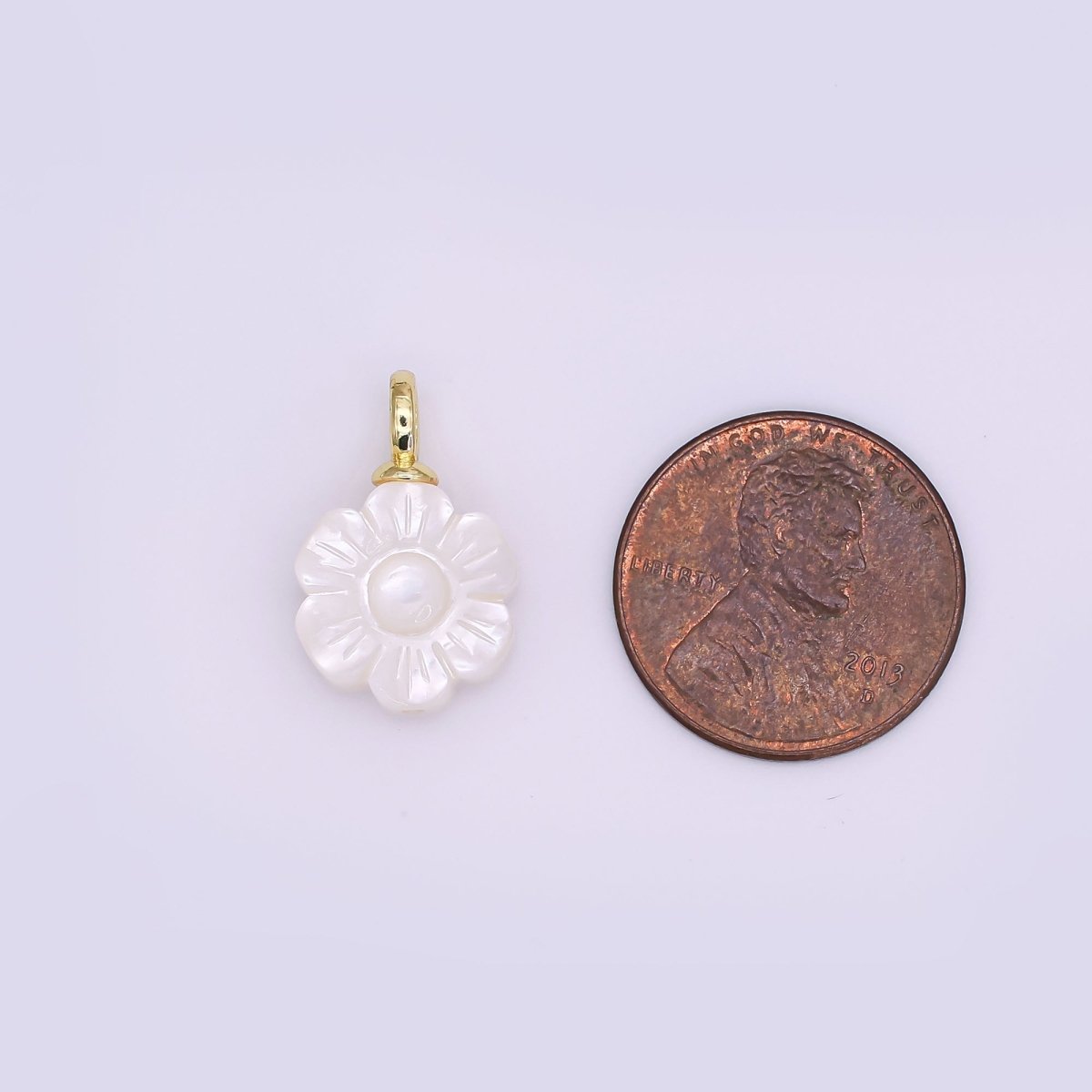 24K Gold plated Daisy Flower Shell Pearl Drop Pendant | P1636 - DLUXCA