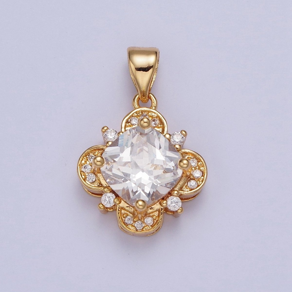24K Gold plated Four Leaf Lucky Clover with Clear Cubic Zirconia CZ Pendant For Jewelry Making X-450 - DLUXCA